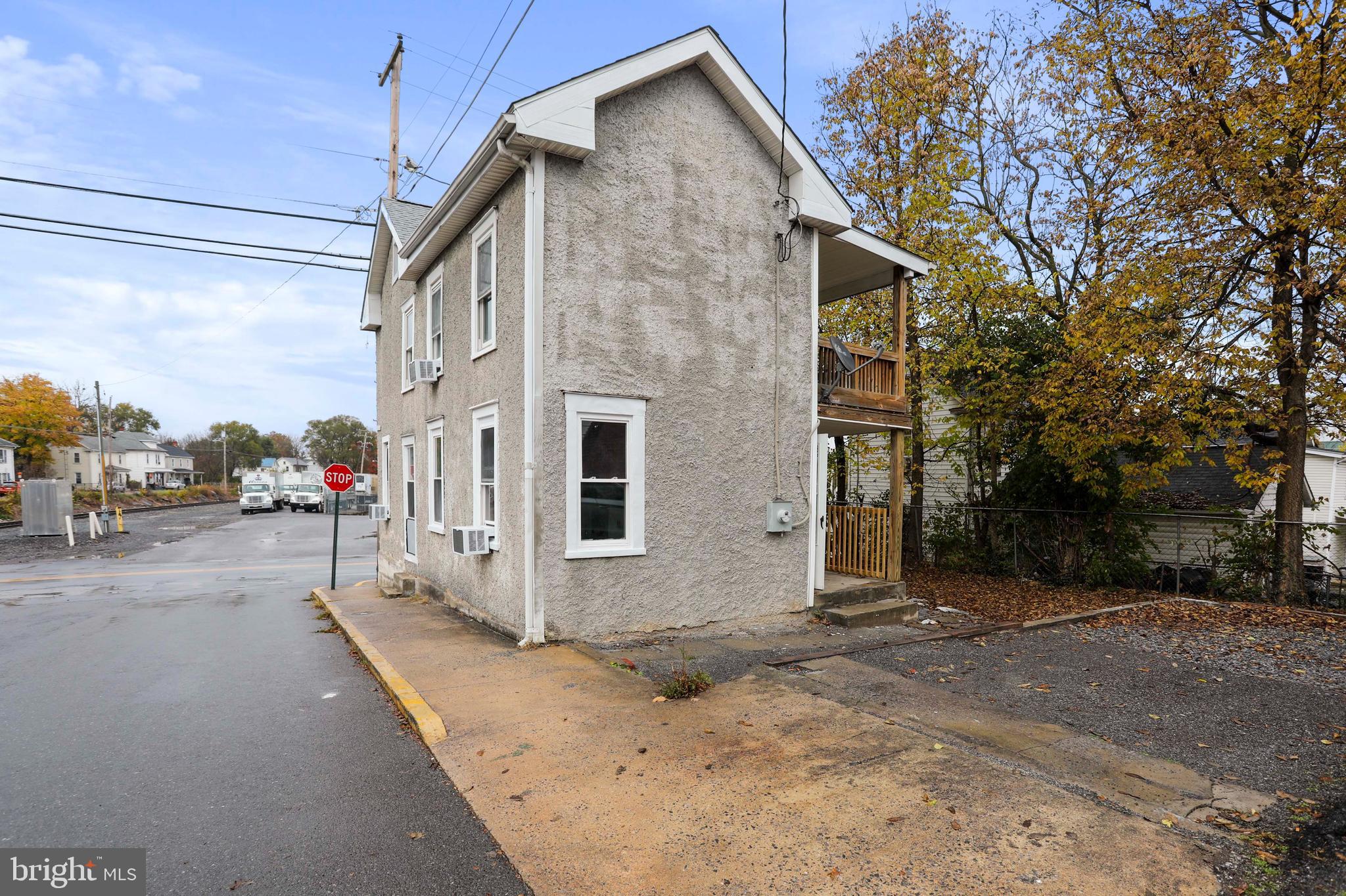 MARTINSBURG CITY - Residential