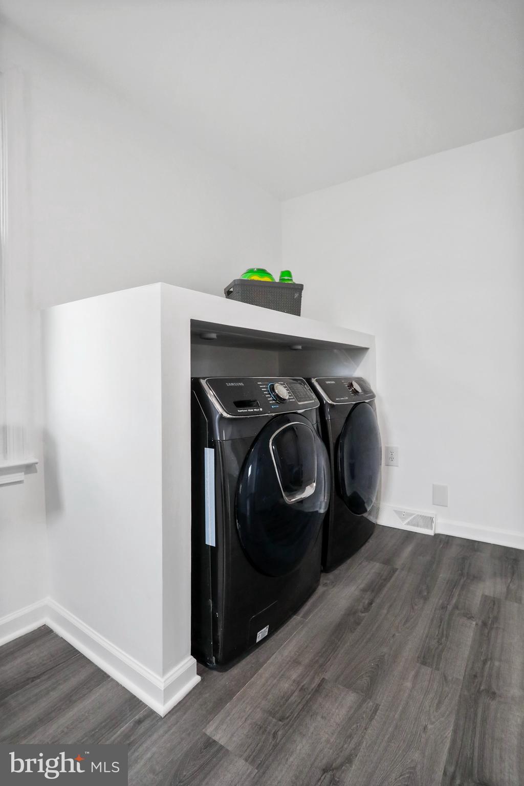 MARTINSBURG CITY - Residential