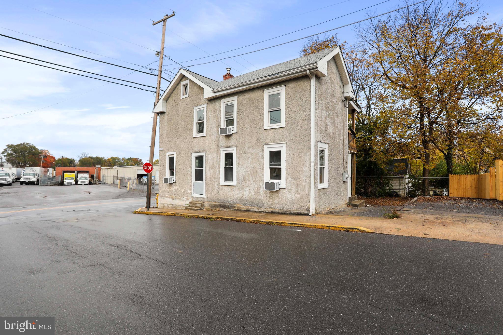 MARTINSBURG CITY - Residential