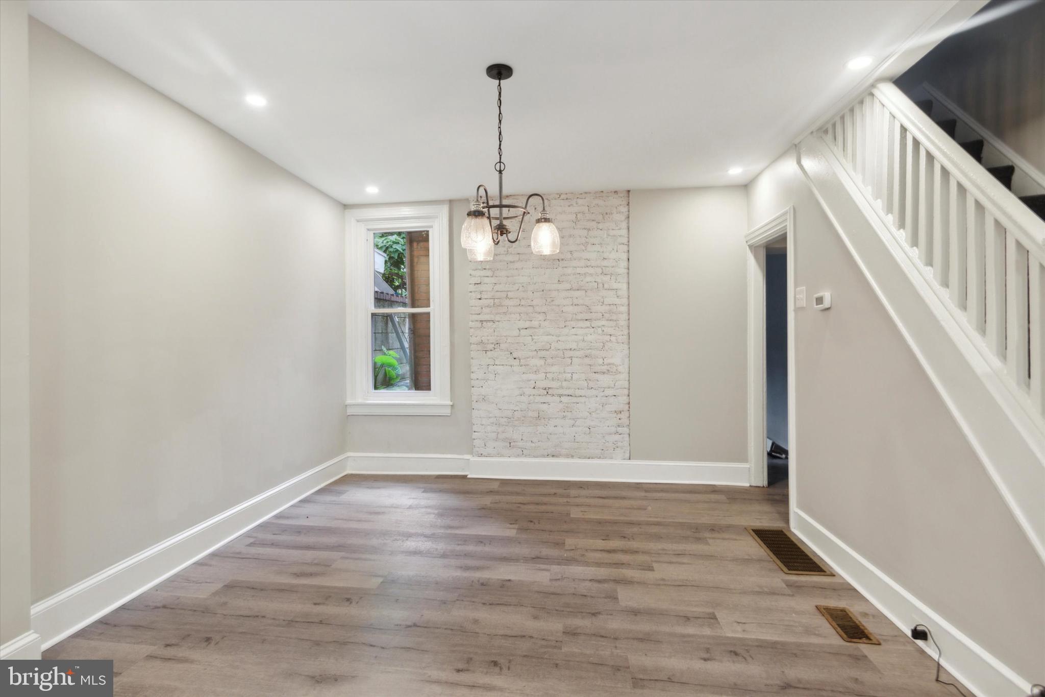 GERMANTOWN - Residential