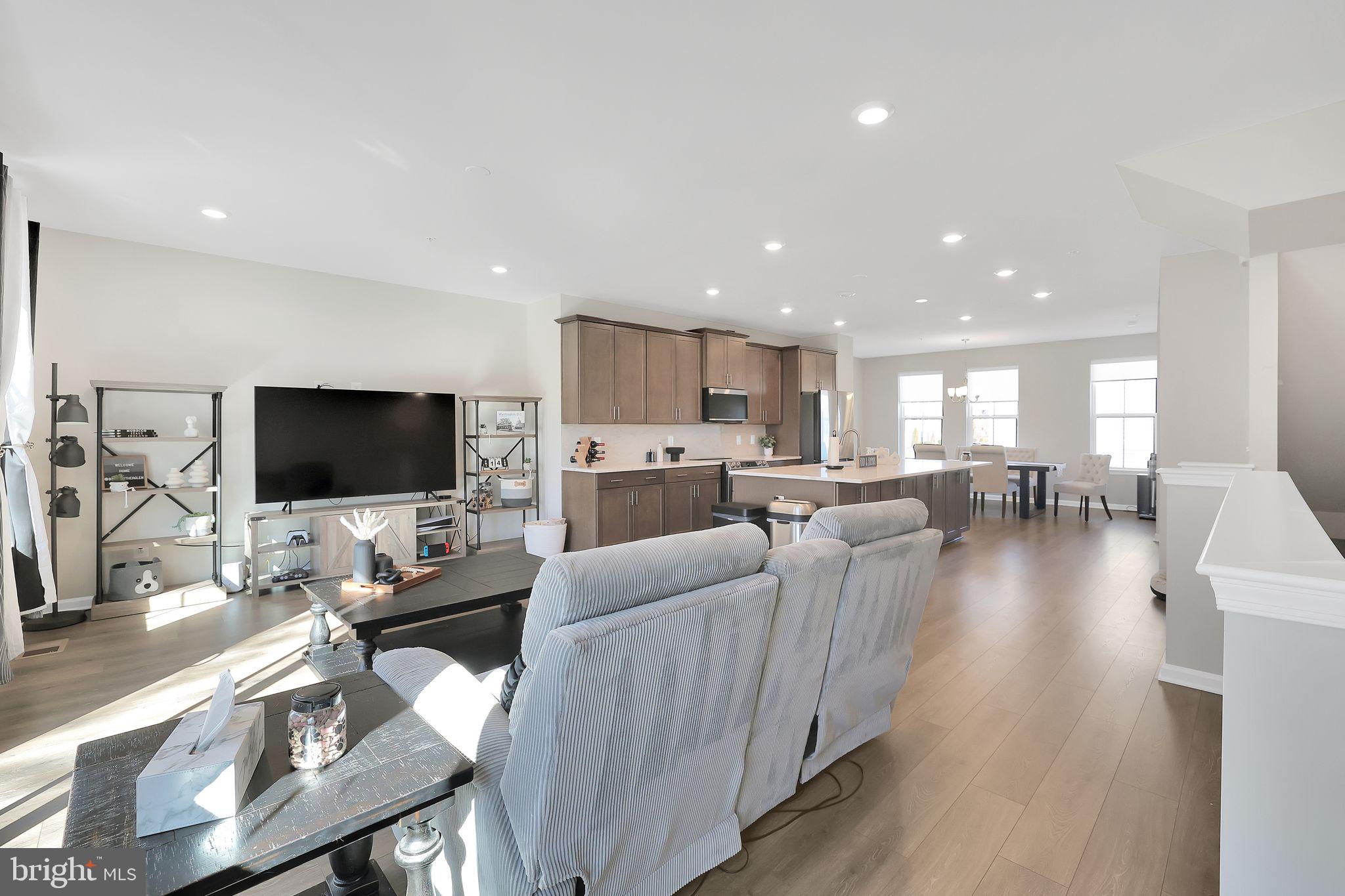 SCOTLAND HEIGHTS - Residential