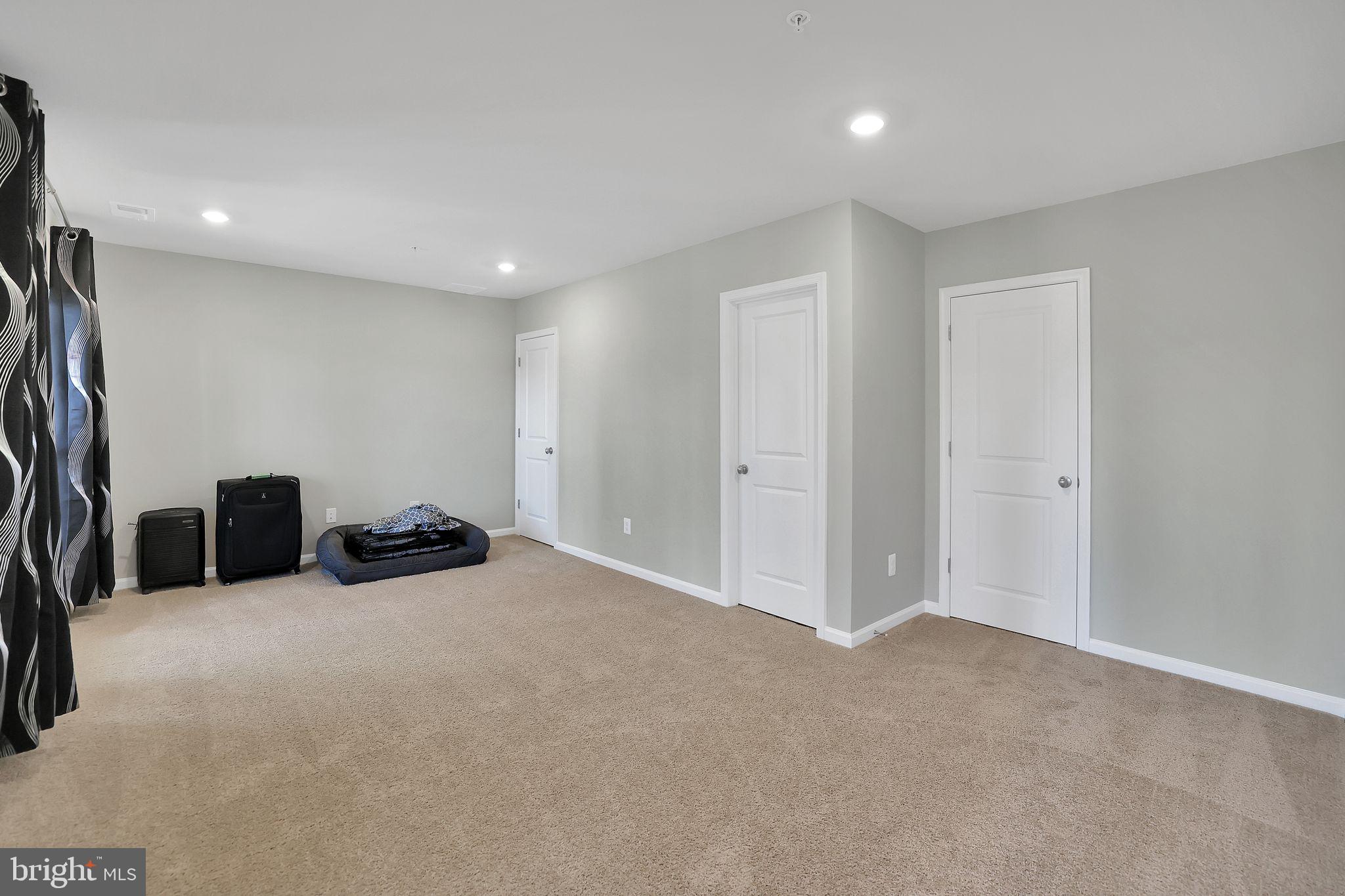 SCOTLAND HEIGHTS - Residential