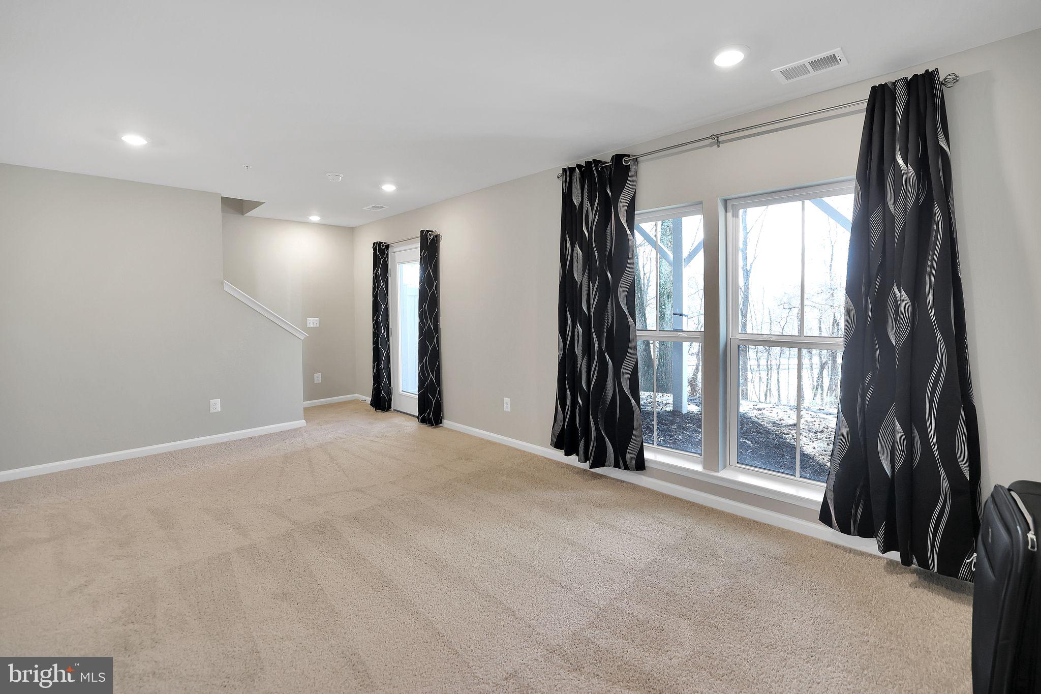 SCOTLAND HEIGHTS - Residential