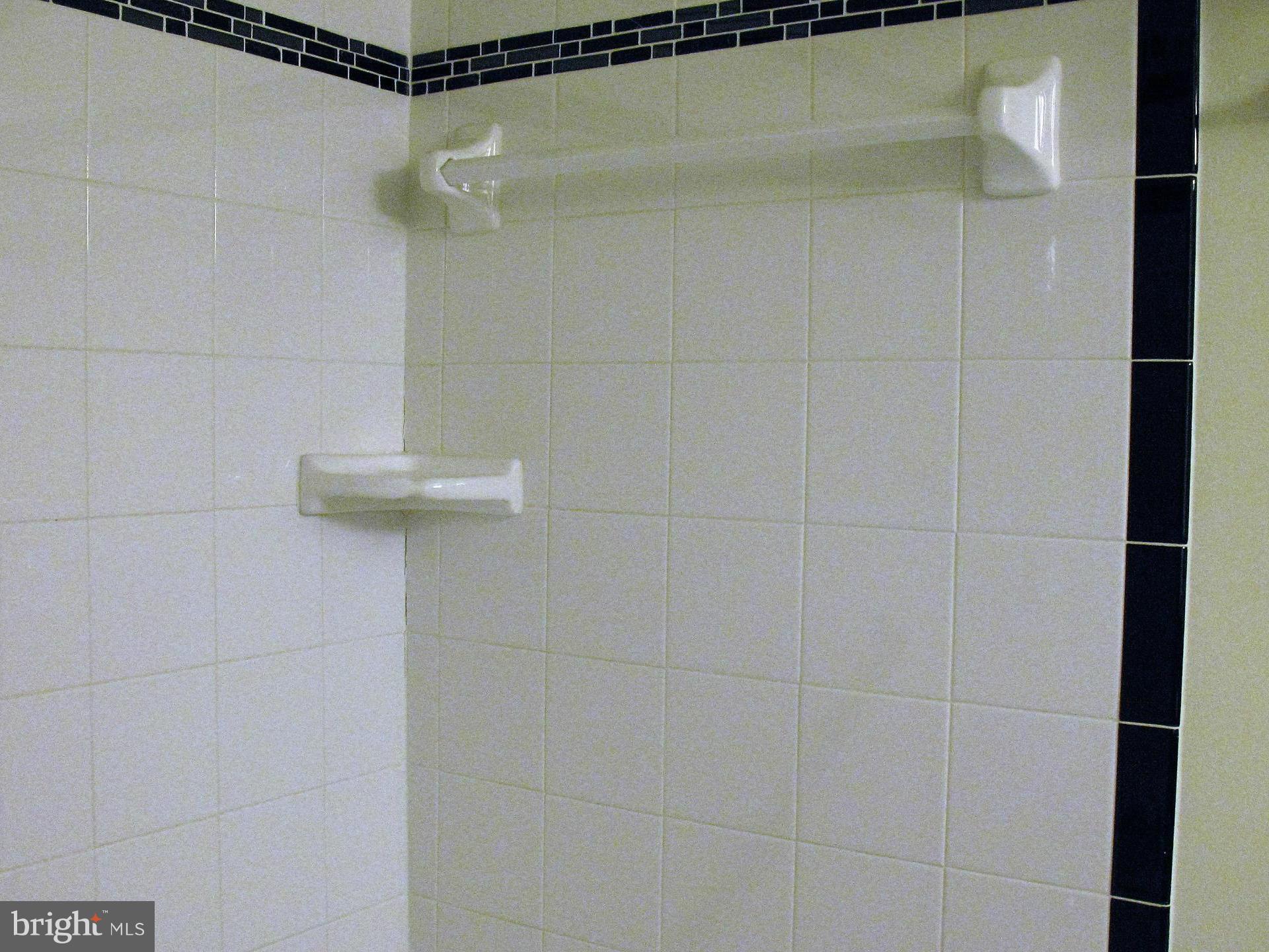 CHERRY GLEN CONDOS - Residential Lease