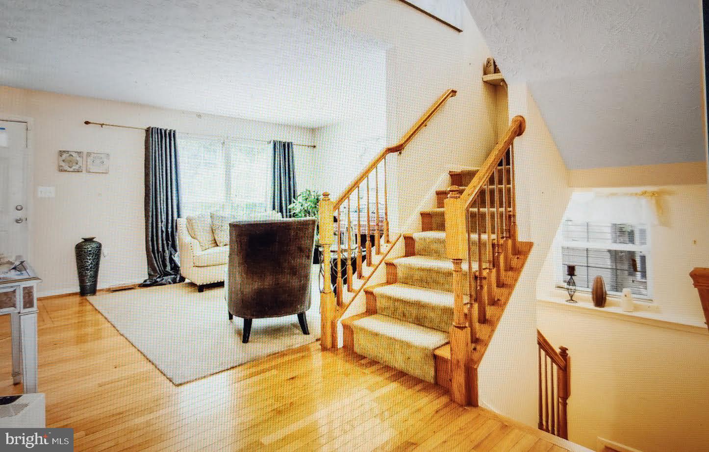 RUSSETT - Residential