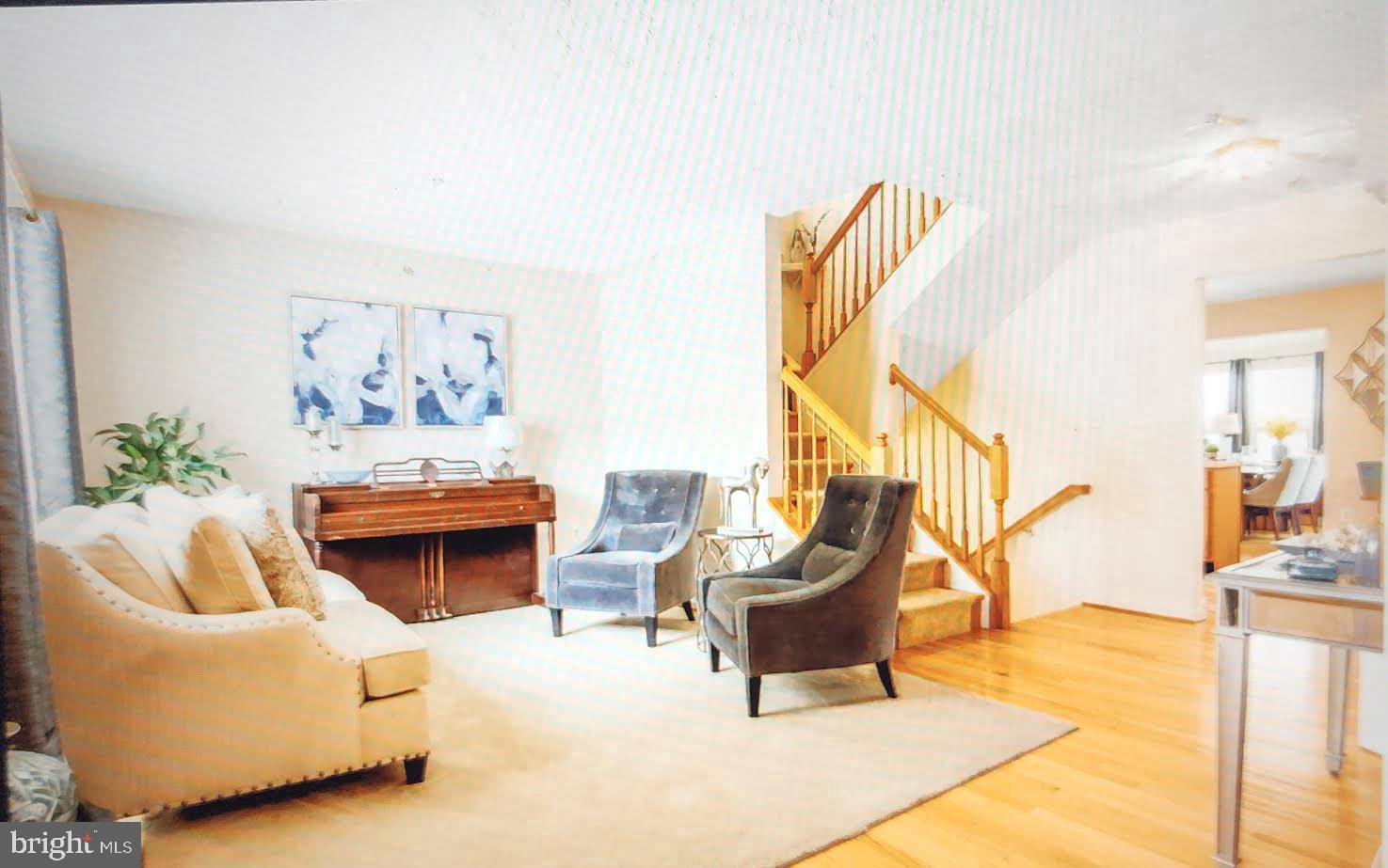 RUSSETT - Residential