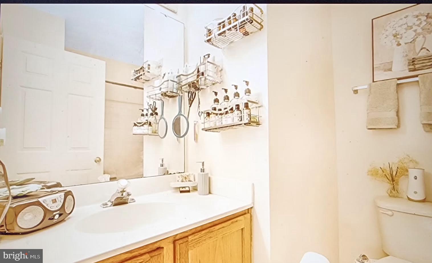 RUSSETT - Residential