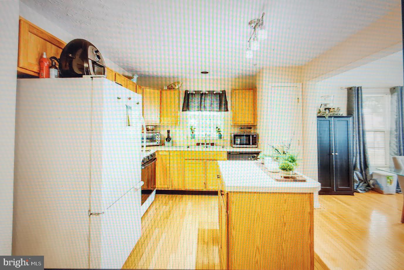 RUSSETT - Residential