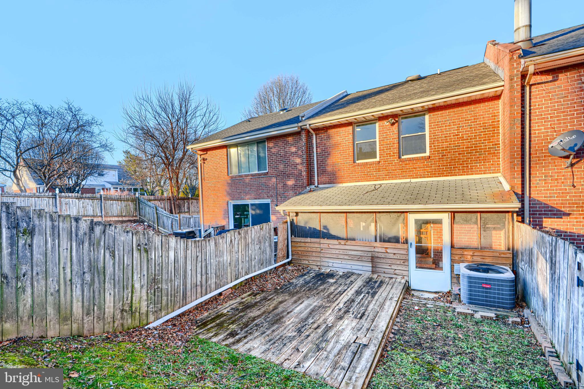 ROSEDALE - Residential