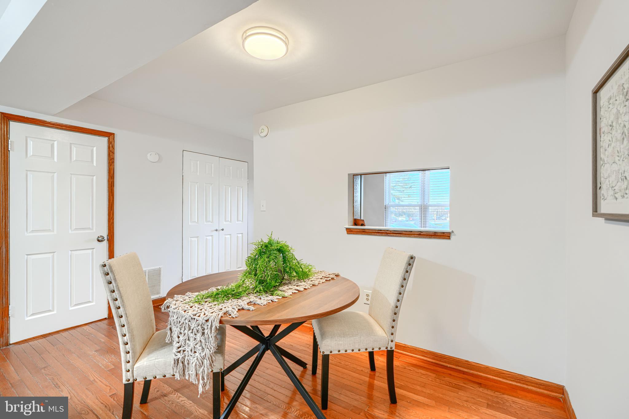 ROSEDALE - Residential