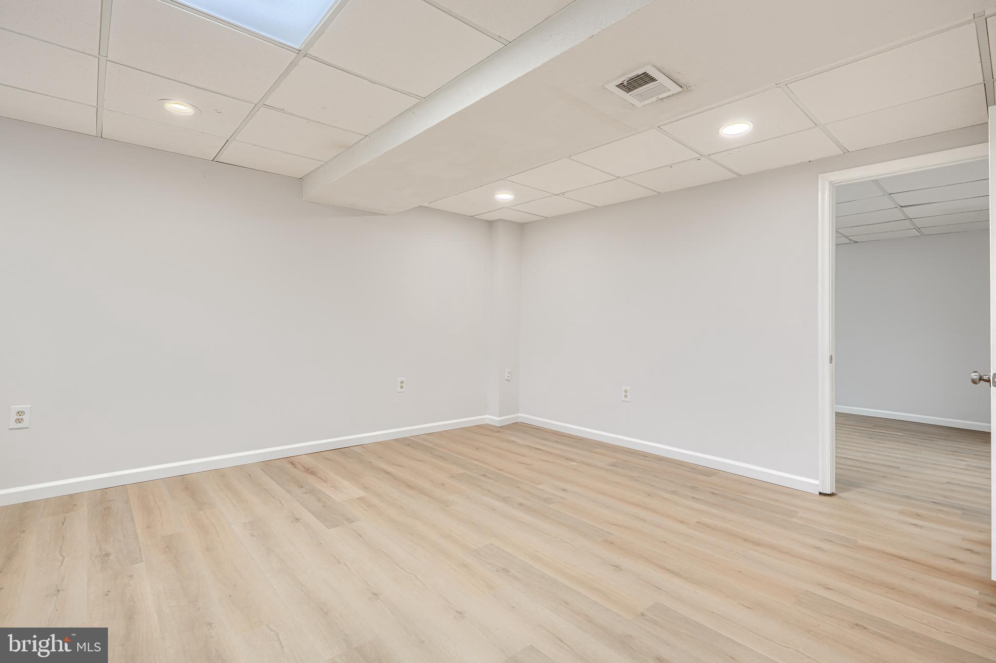 ROSEDALE - Residential