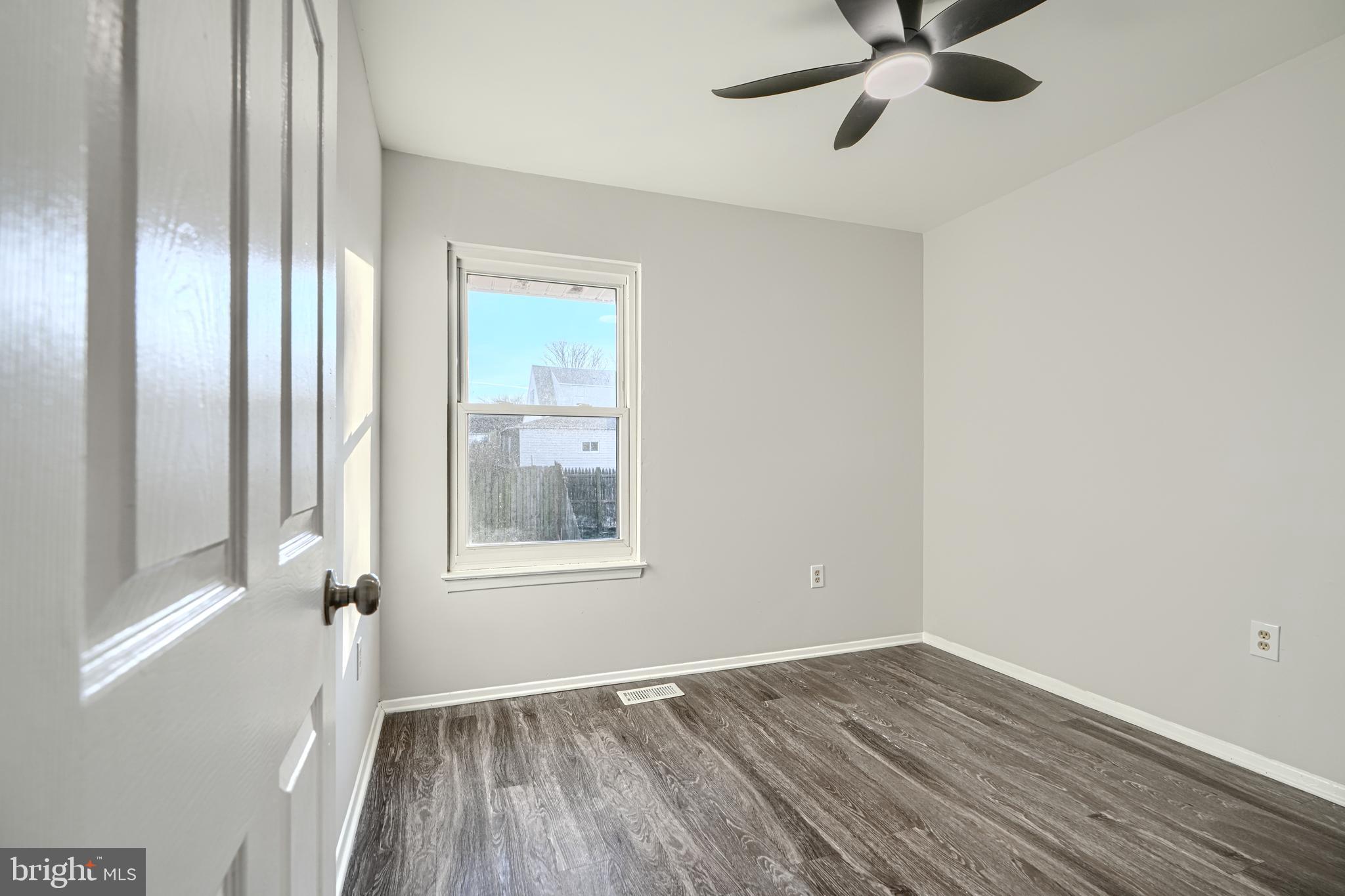 ROSEDALE - Residential