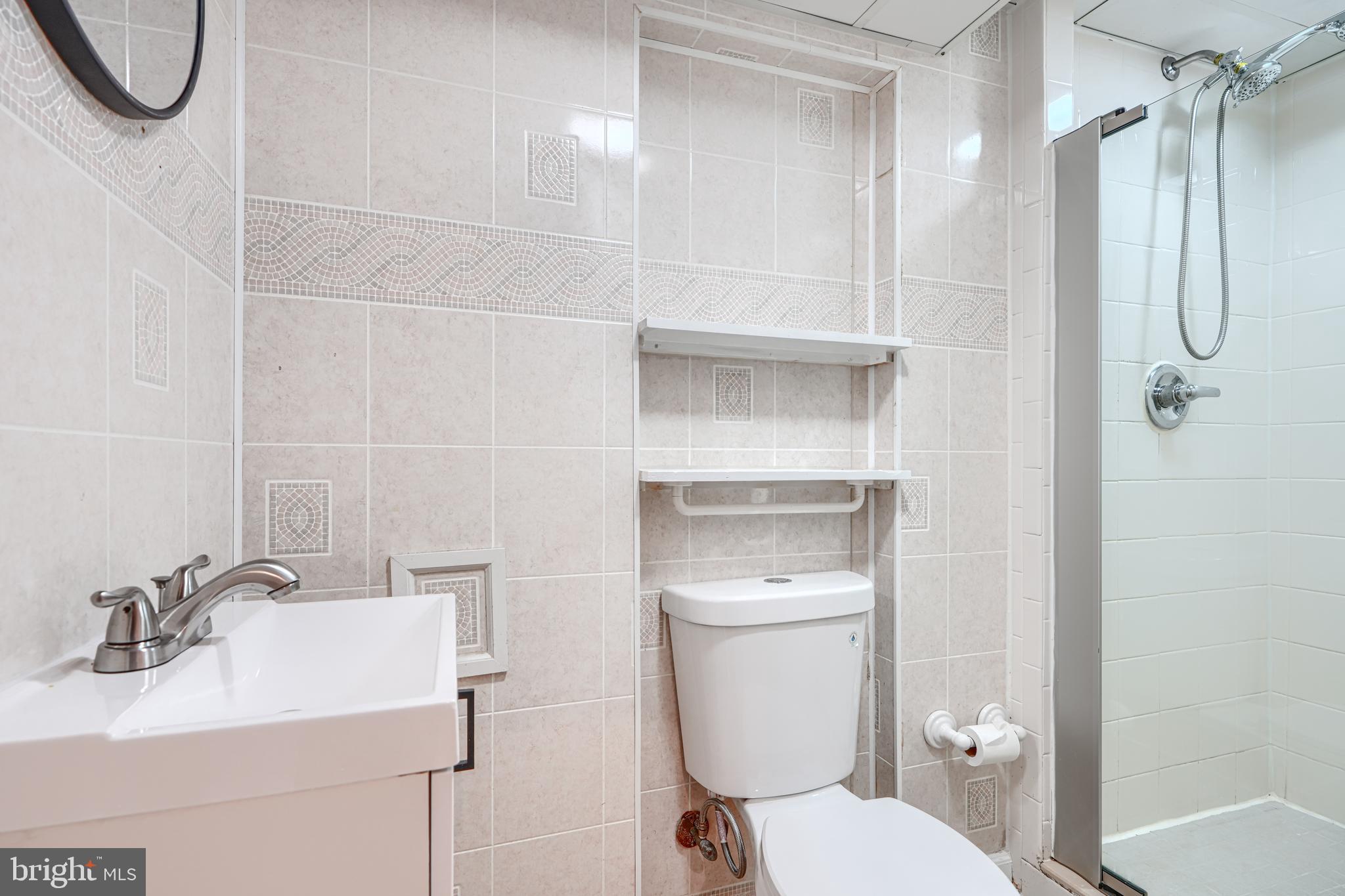 ROSEDALE - Residential