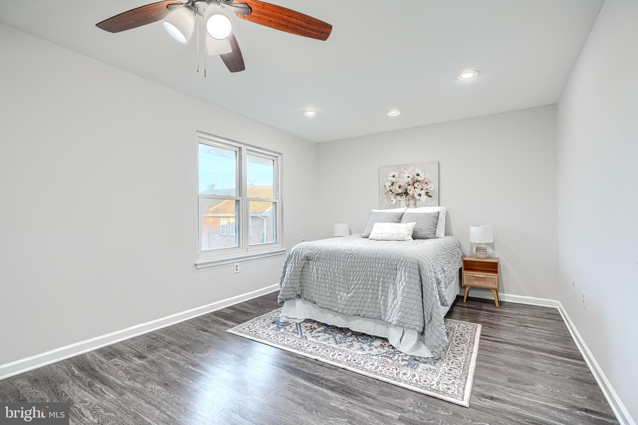 ROSEDALE - Residential