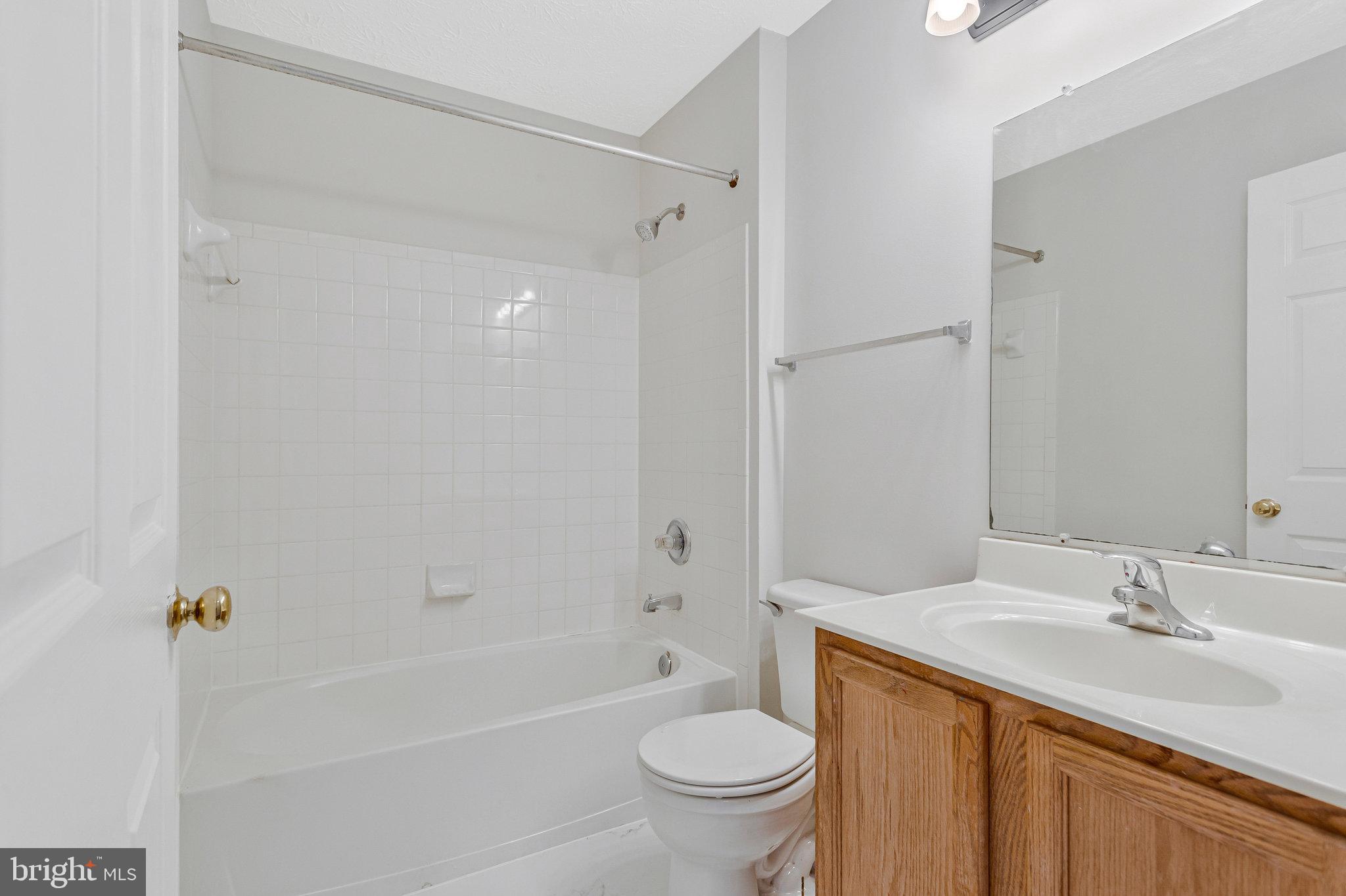 ASBURY WOODS - Residential