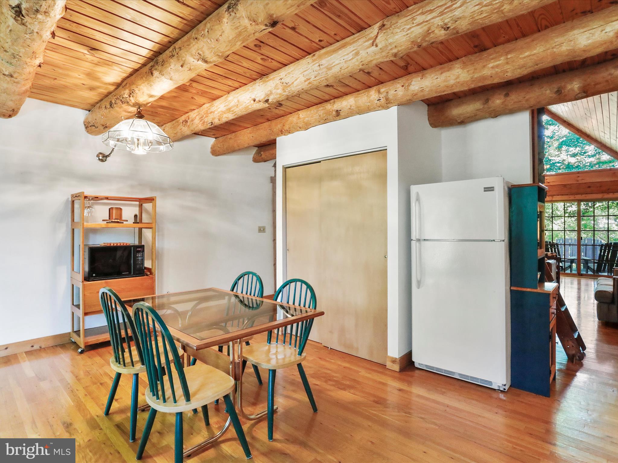 EAGLE BAY PROPERTIES - Residential