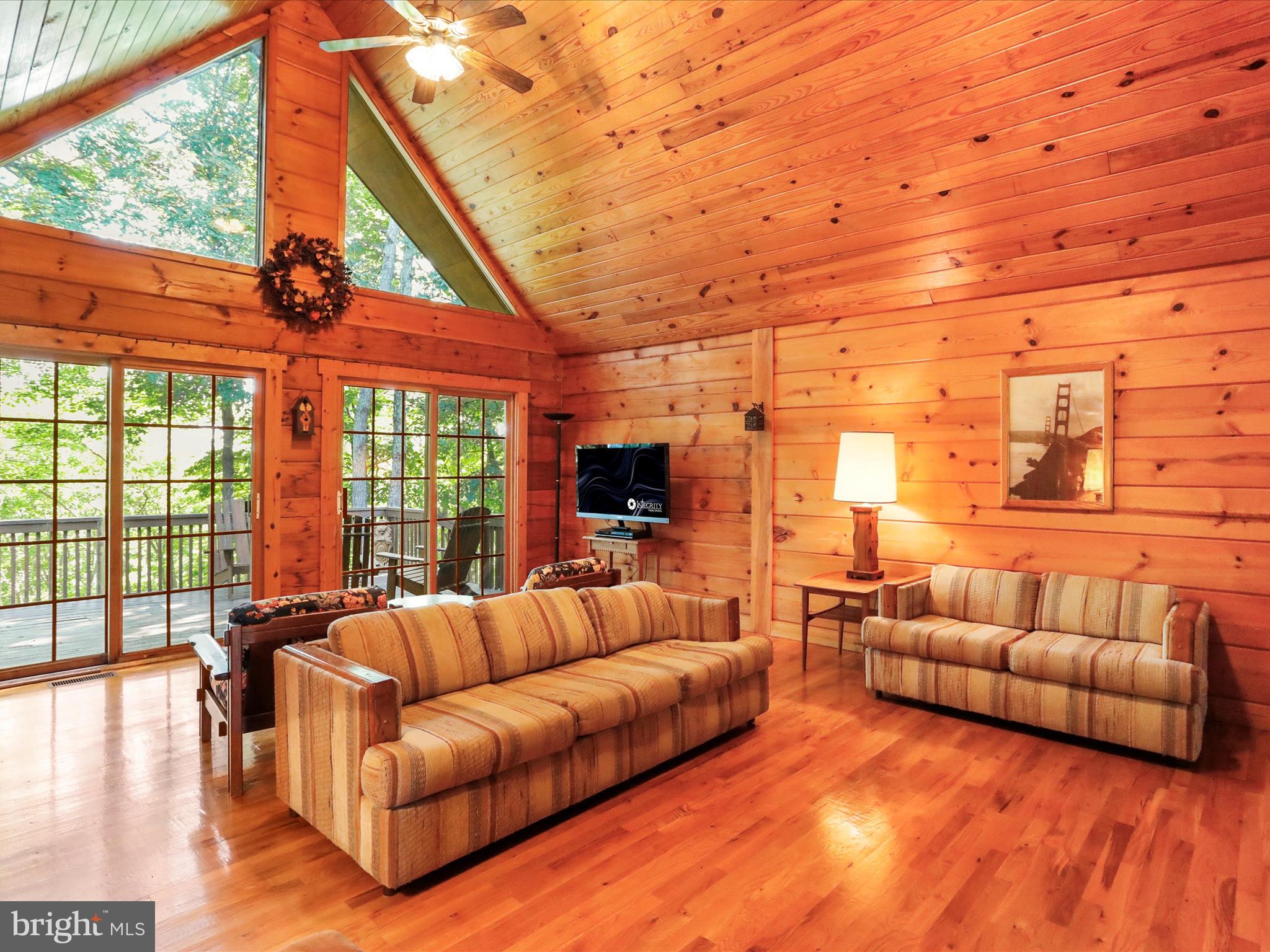 EAGLE BAY PROPERTIES - Residential