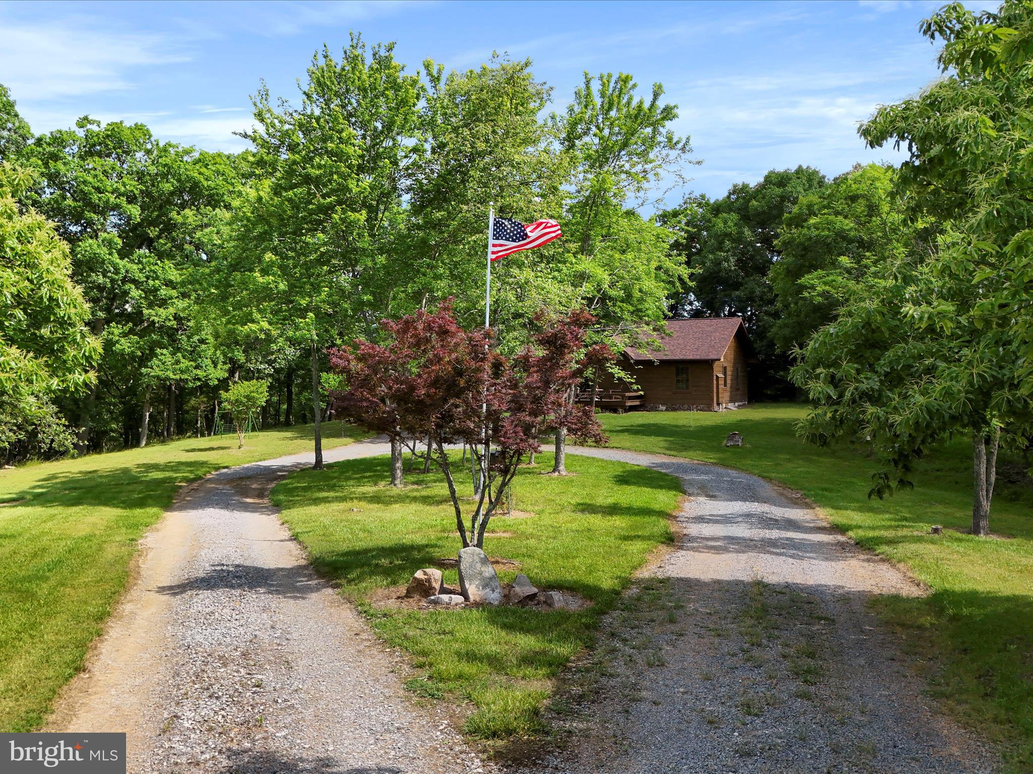 EAGLE BAY PROPERTIES - Residential