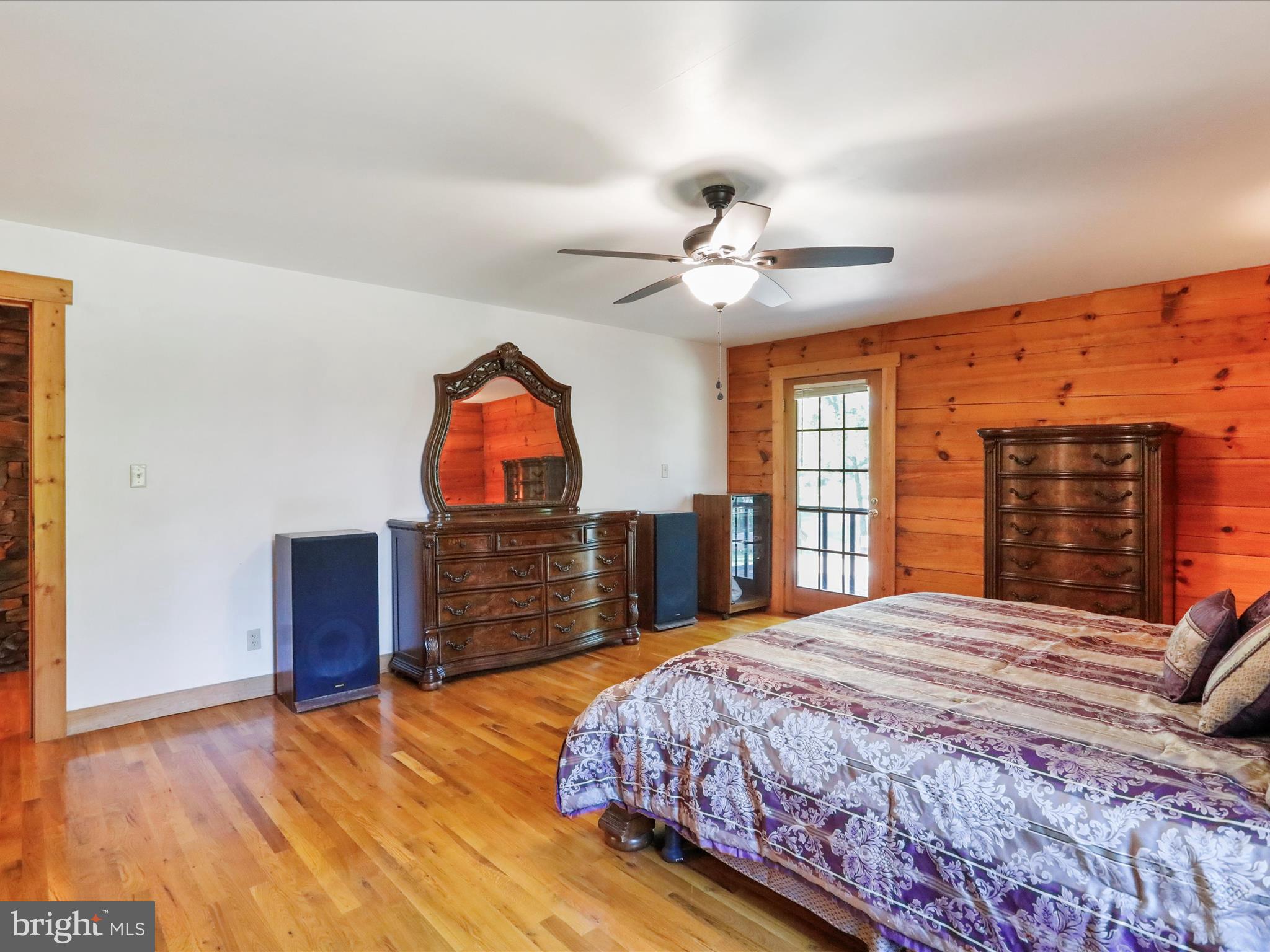 EAGLE BAY PROPERTIES - Residential