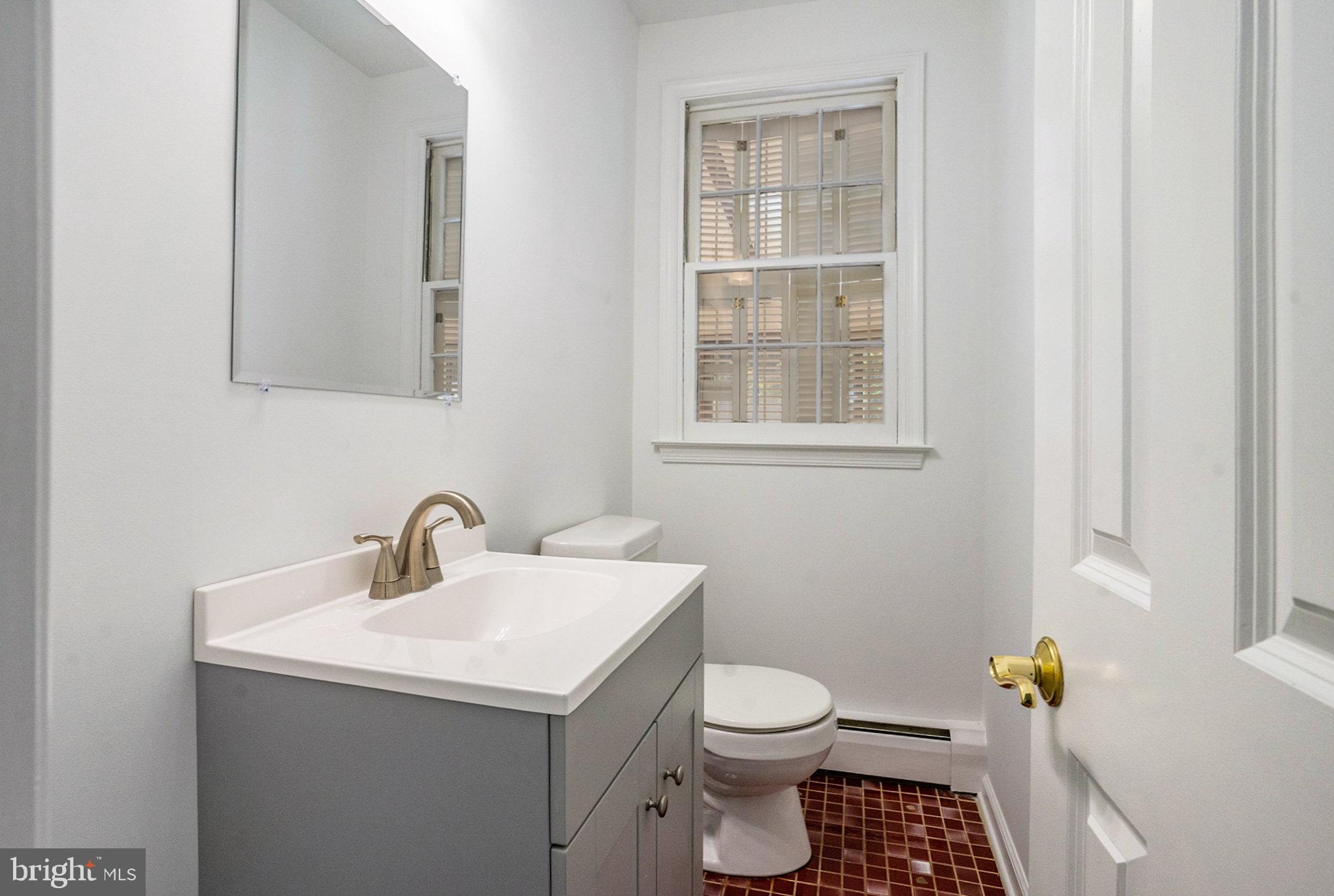 THORNBURY - Residential