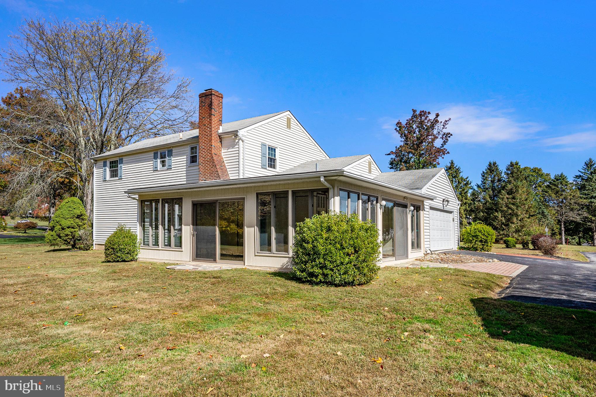 THORNBURY - Residential