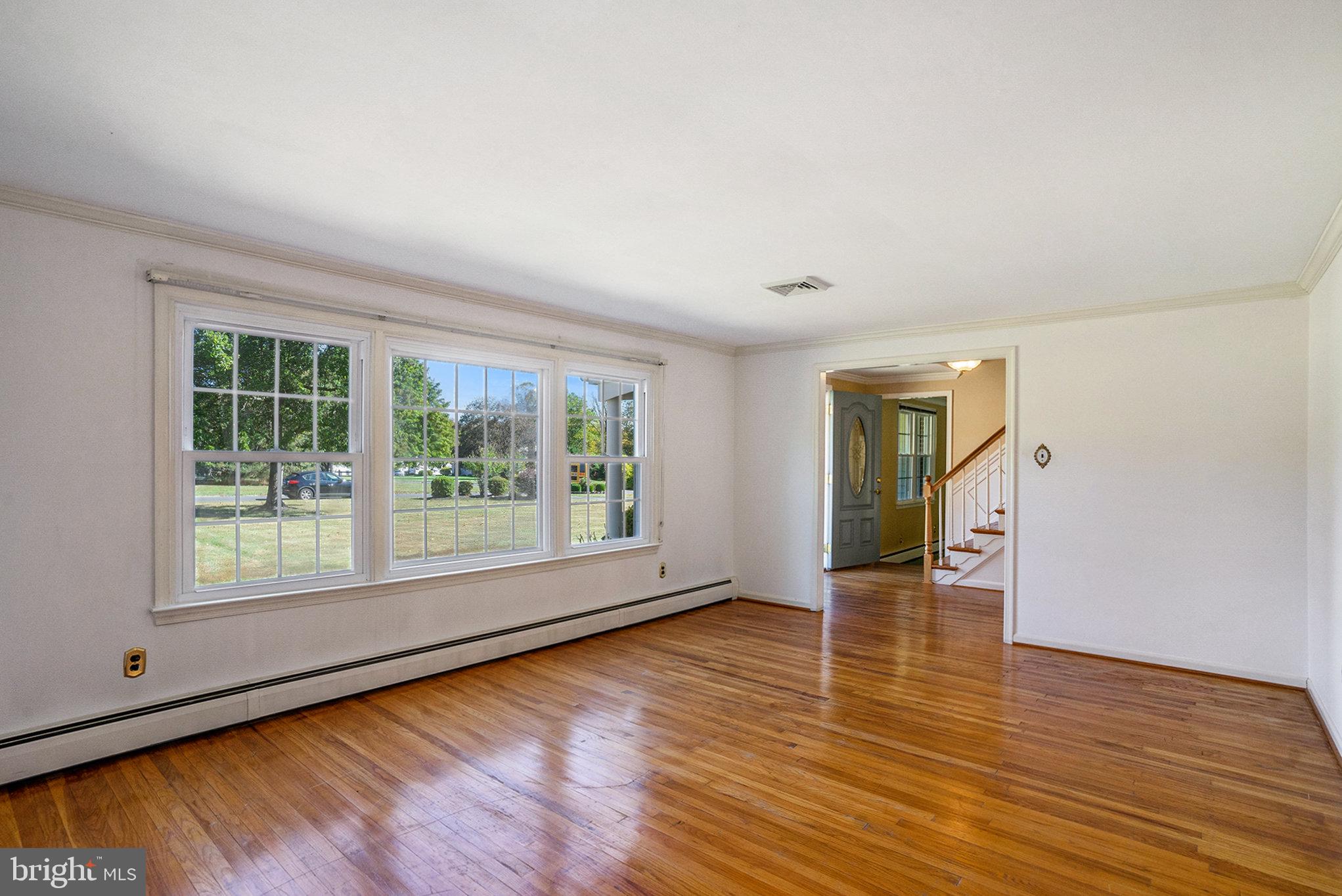 THORNBURY - Residential