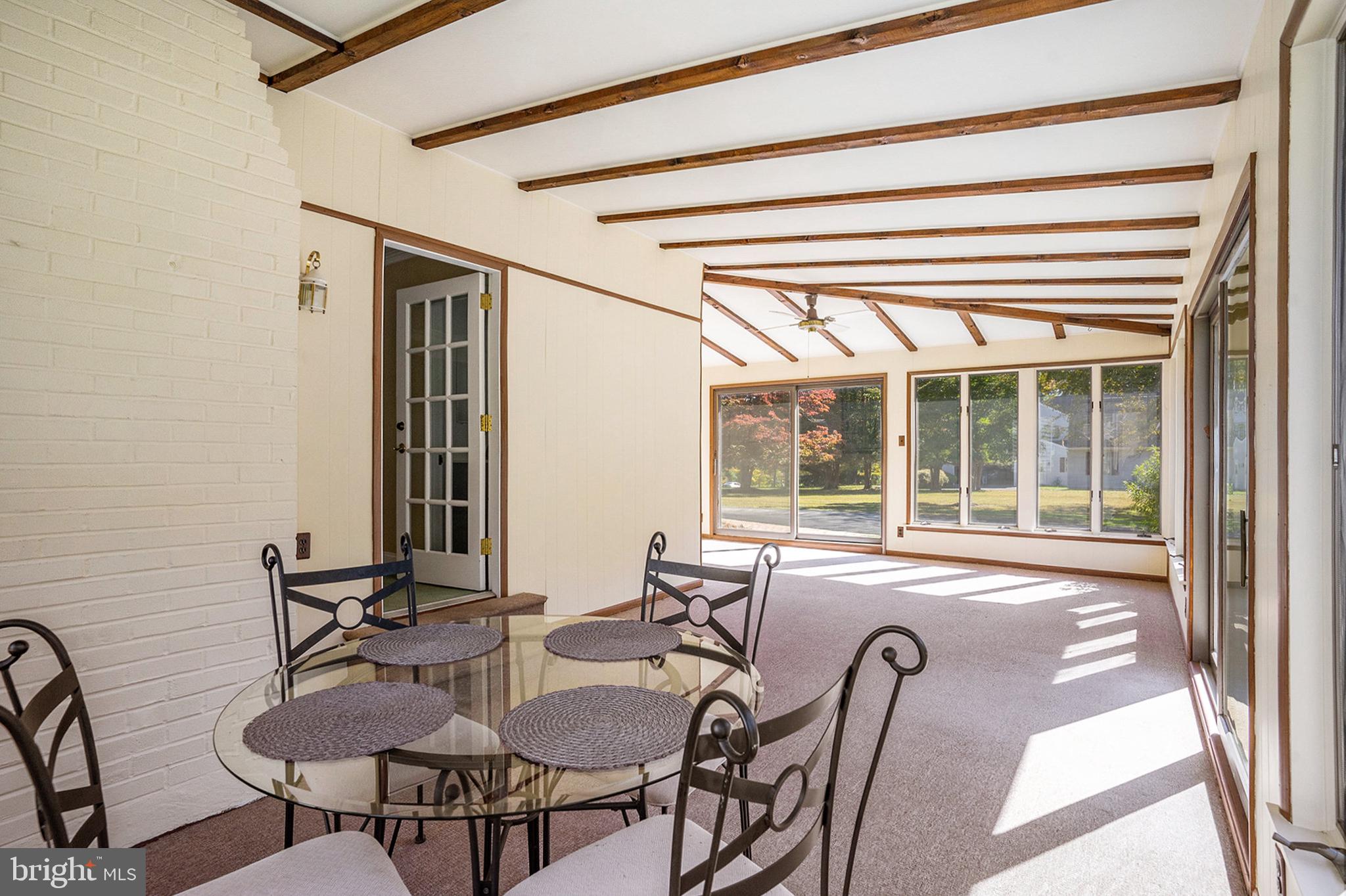 THORNBURY - Residential