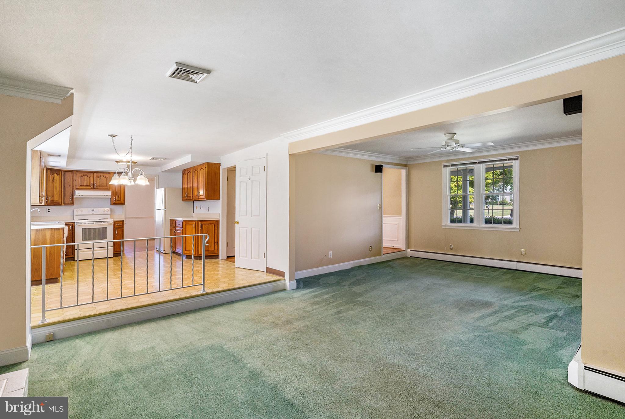 THORNBURY - Residential