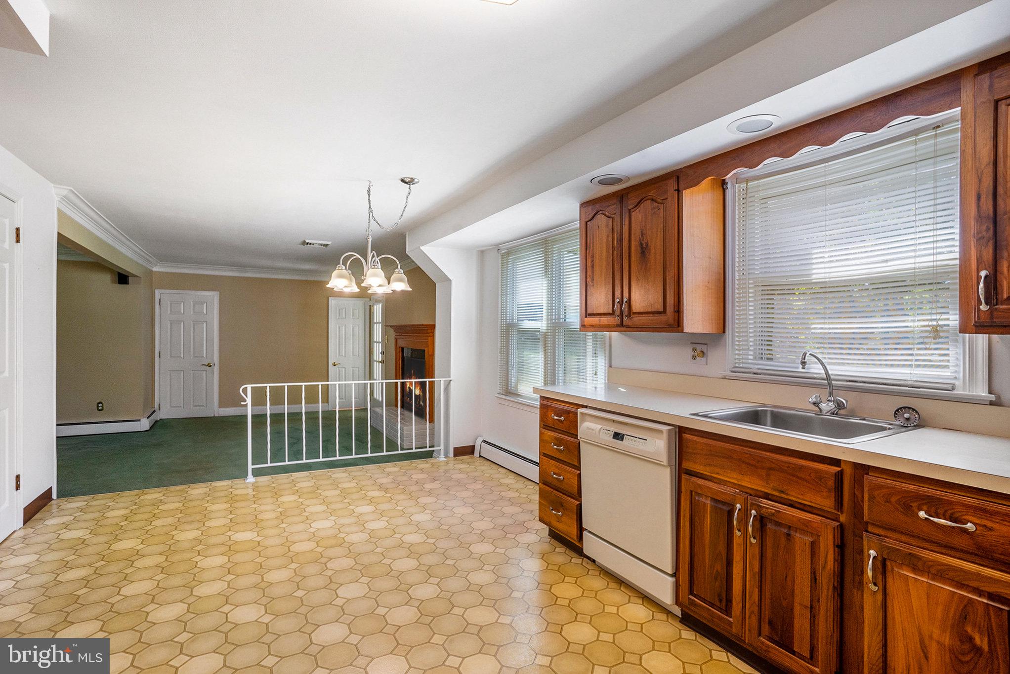 THORNBURY - Residential