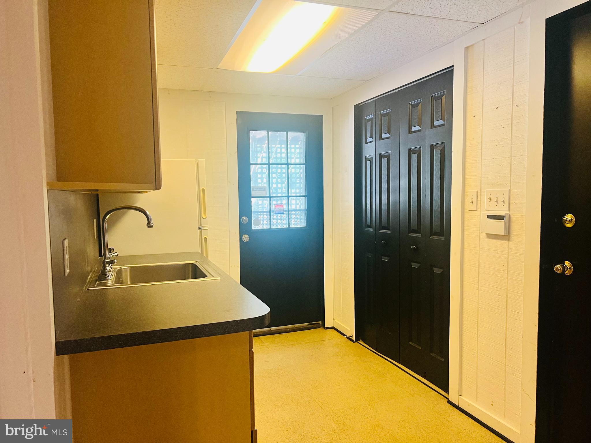 NORWOOD ESTATES - Residential Lease