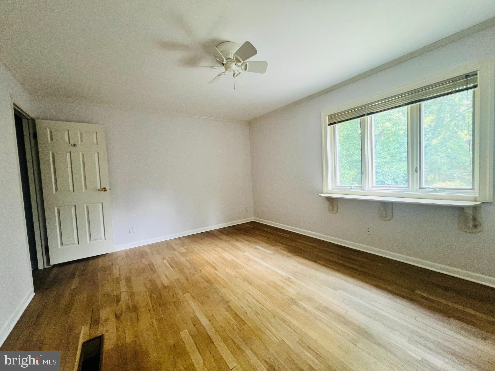 NORWOOD ESTATES - Residential Lease