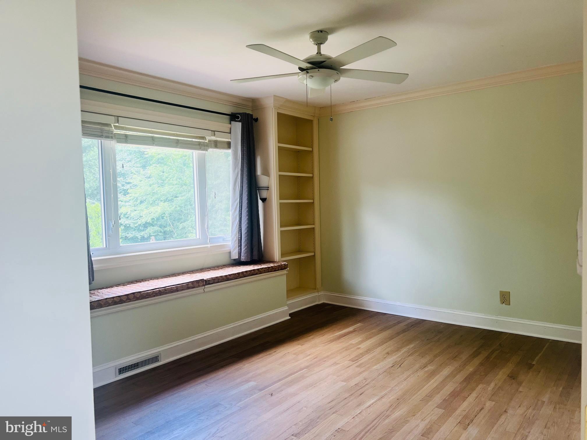 NORWOOD ESTATES - Residential Lease