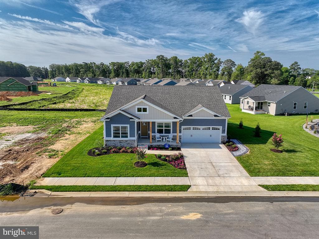 listing image 44