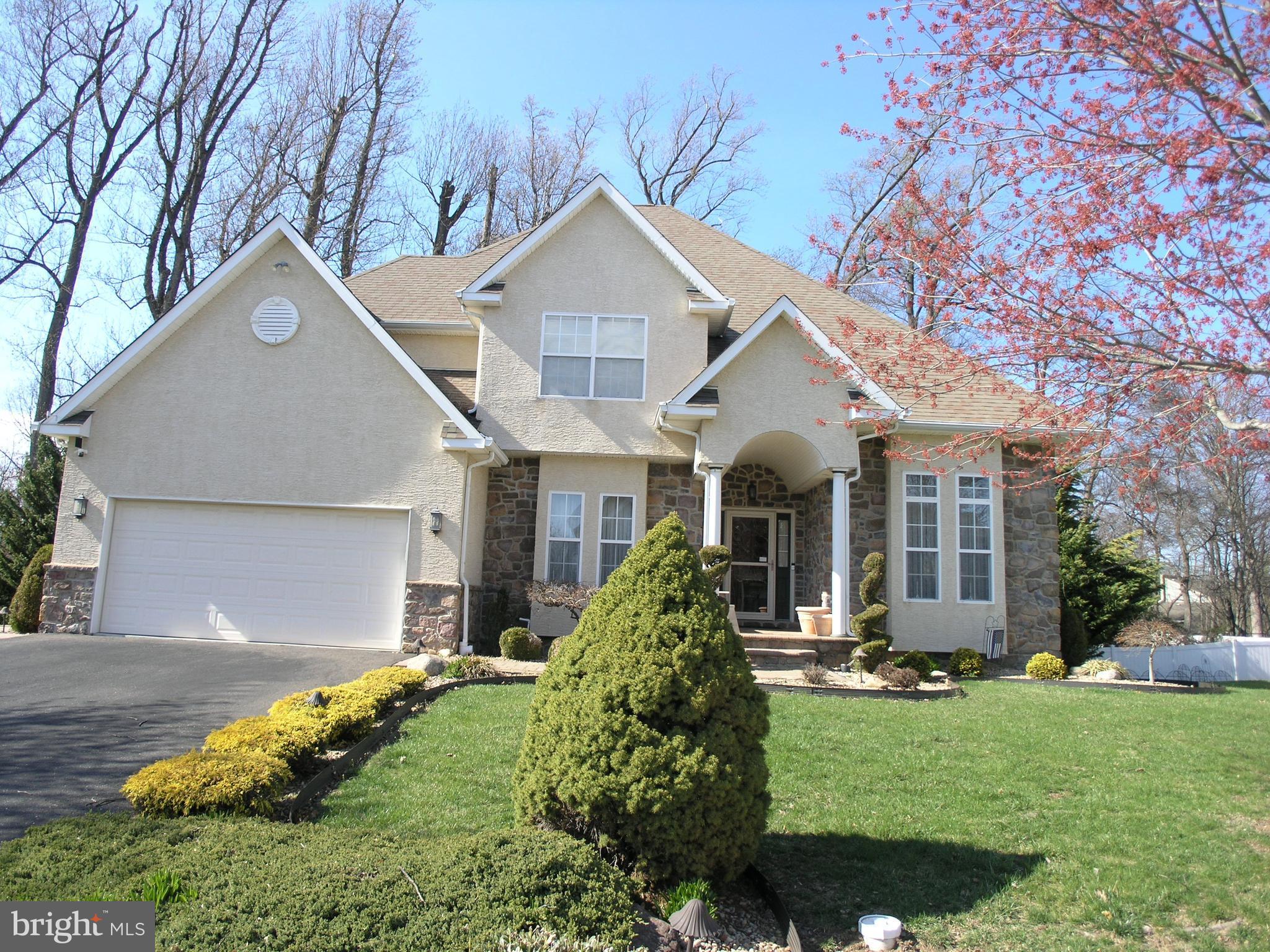 CASEY KNOLL - Residential