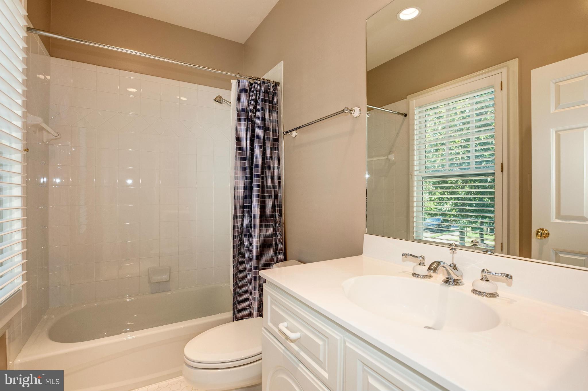 WOODMONT - Residential