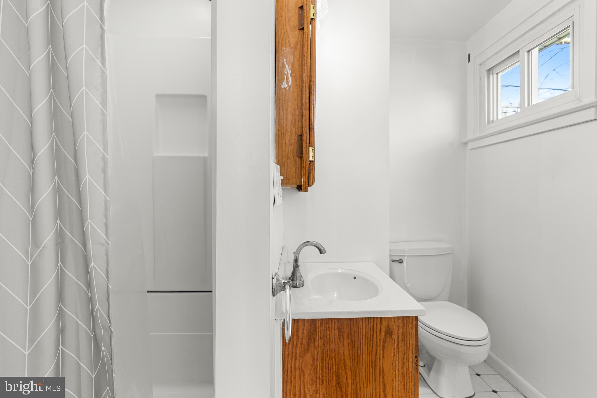 NEW HOLLAND - Residential