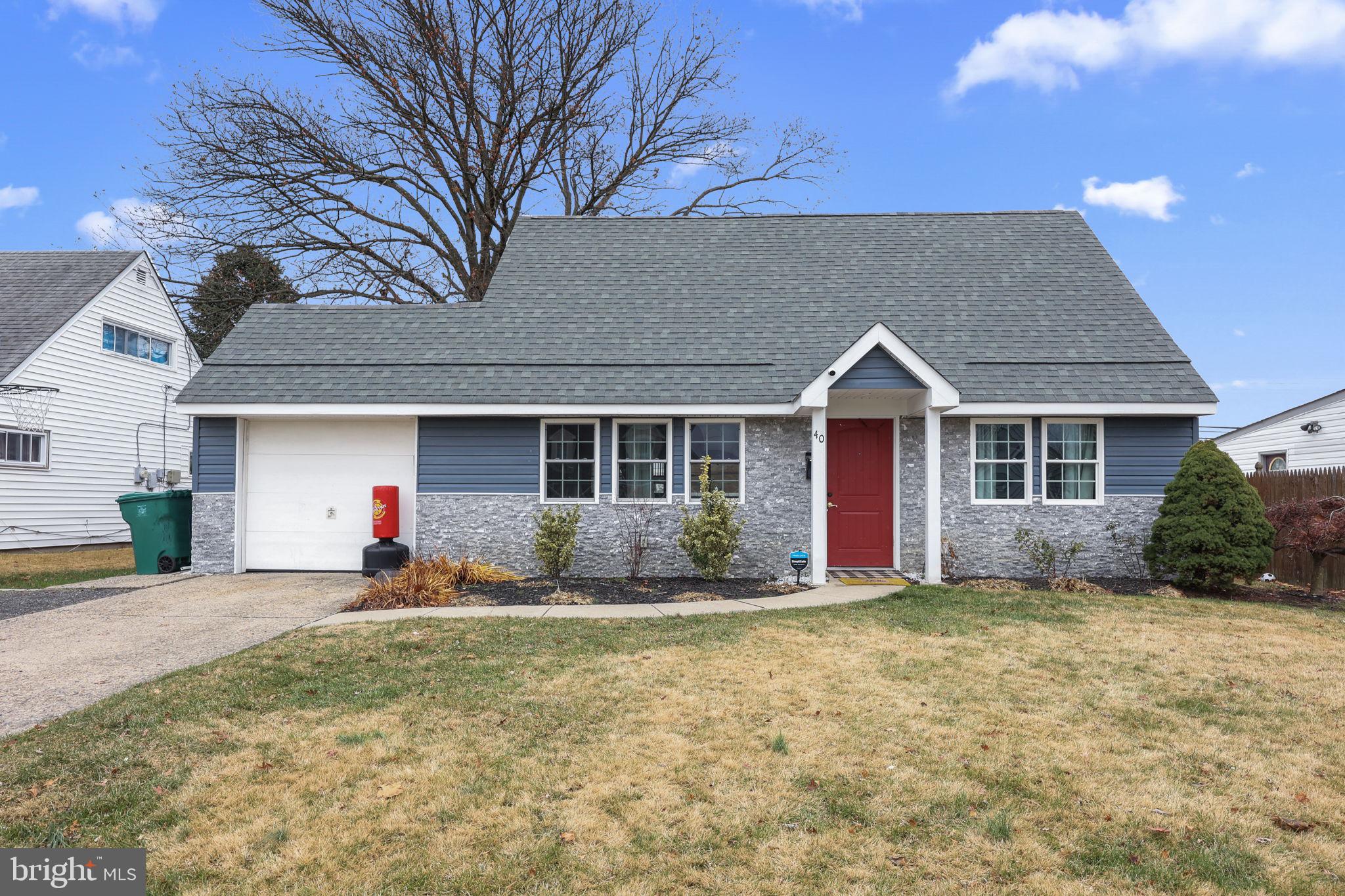 INDIAN CREEK - Residential