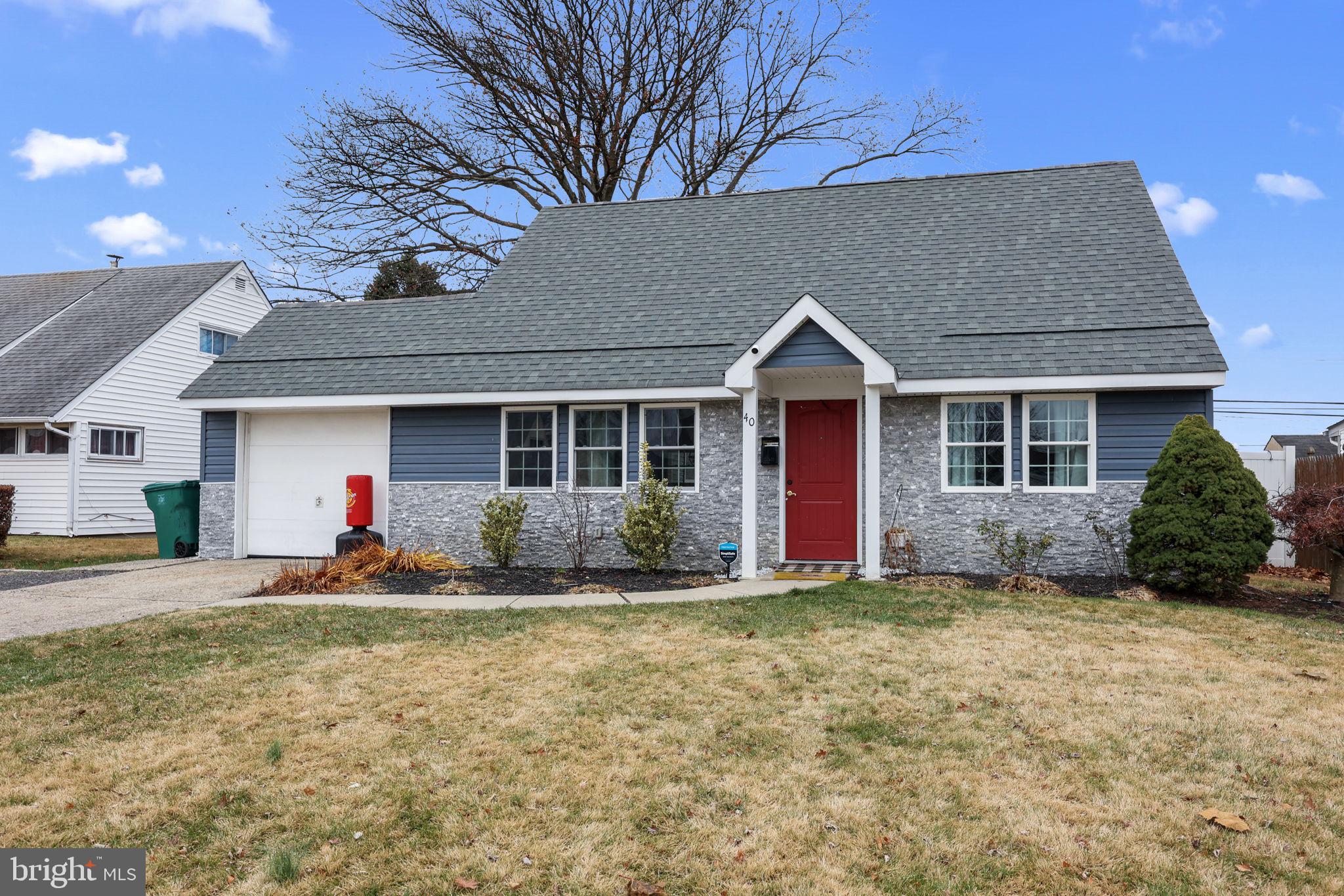INDIAN CREEK - Residential