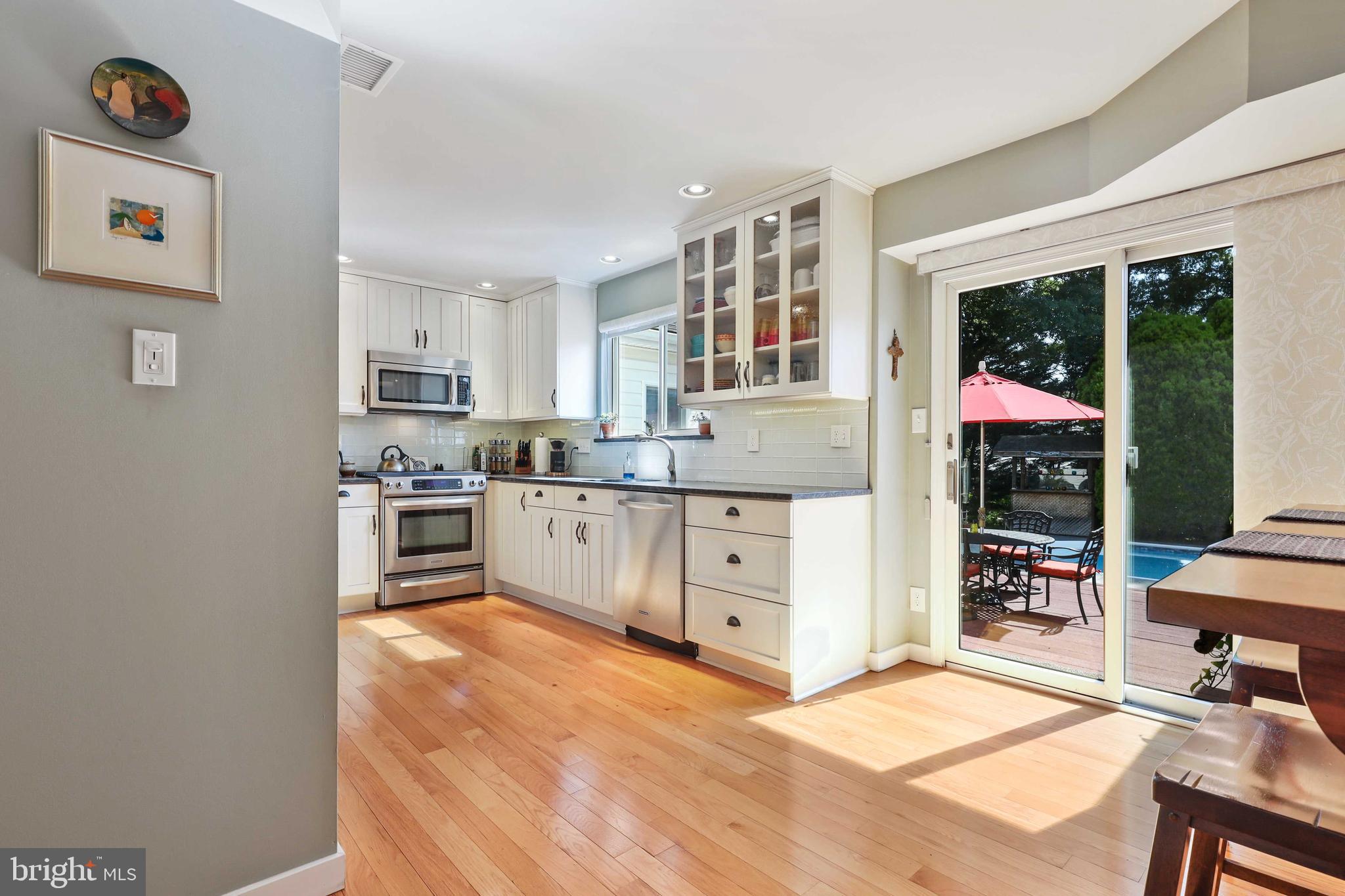 OLNEY SQUARE - Residential