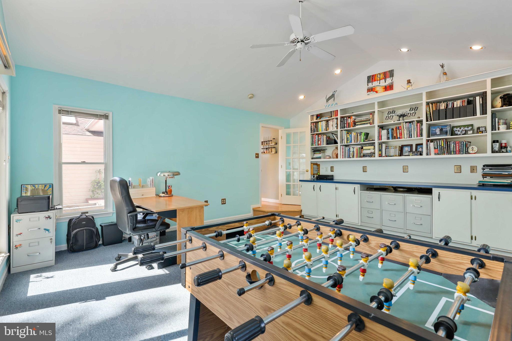 OLNEY SQUARE - Residential