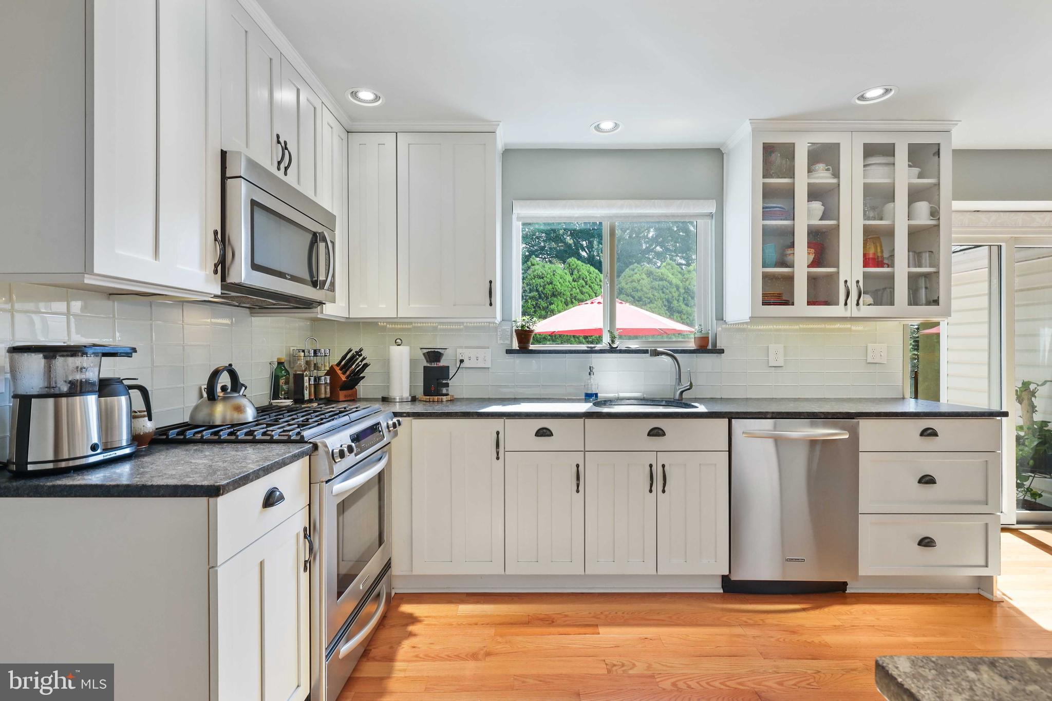 OLNEY SQUARE - Residential