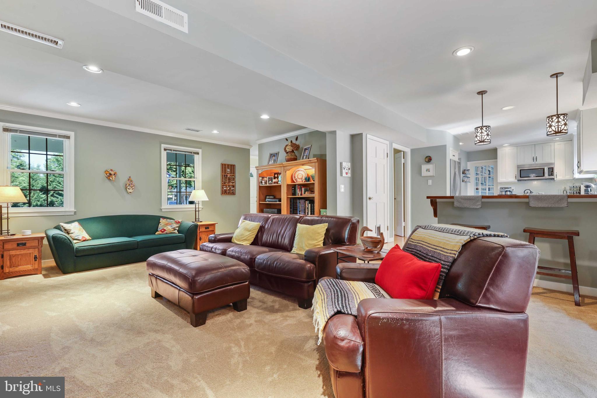 OLNEY SQUARE - Residential