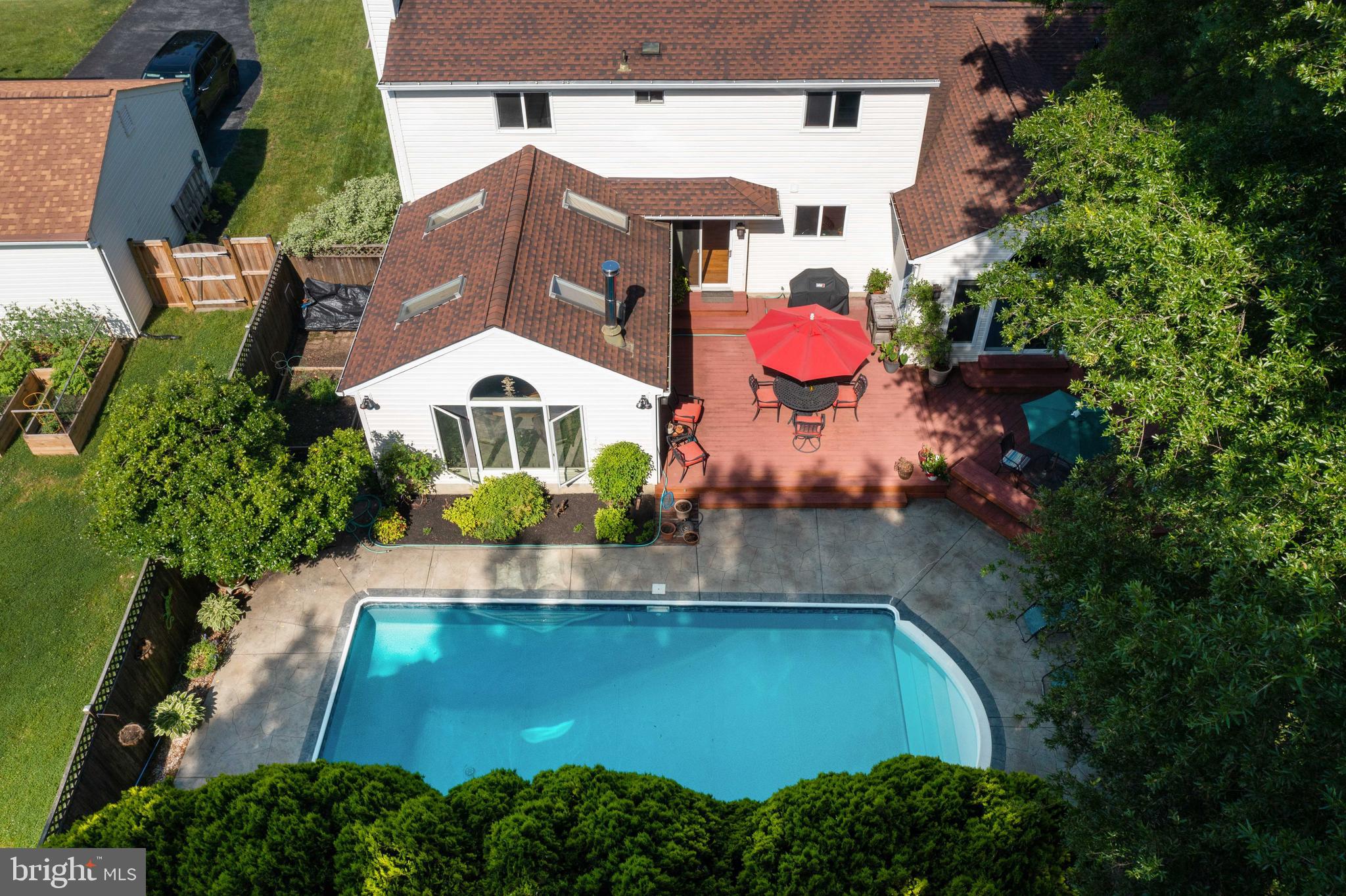 OLNEY SQUARE - Residential