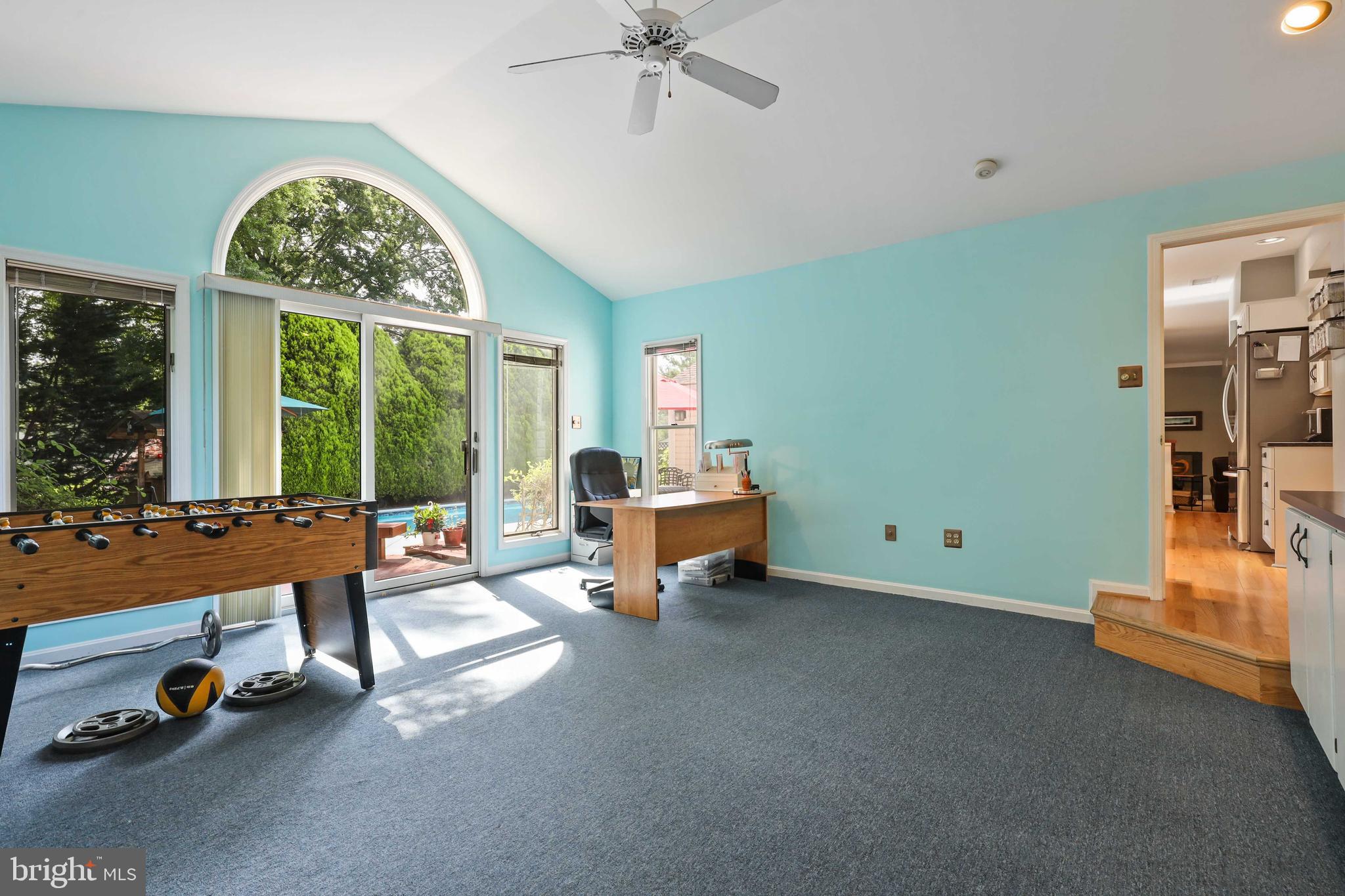 OLNEY SQUARE - Residential