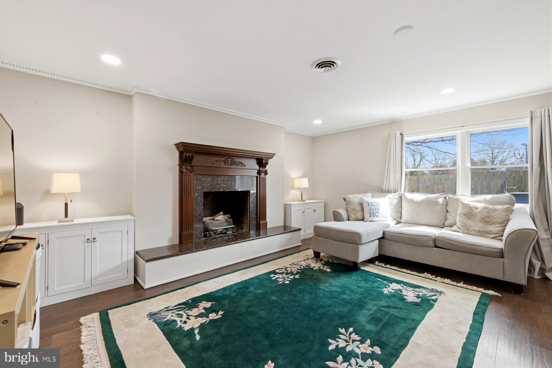 CARROLLTON - Residential