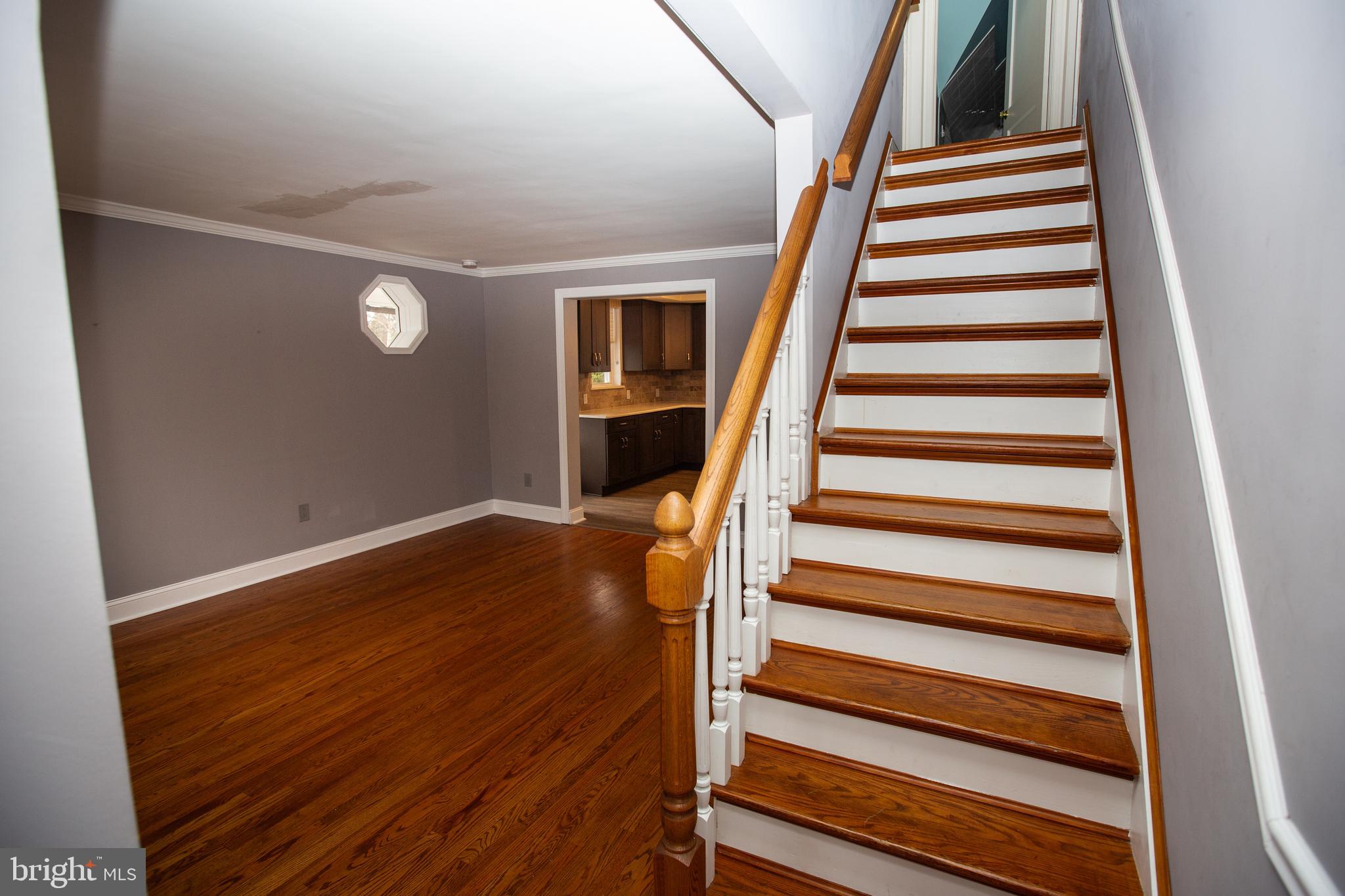 GLENSIDE - Residential