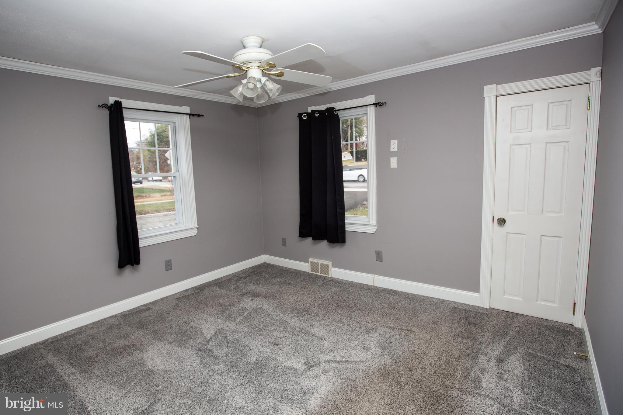 GLENSIDE - Residential