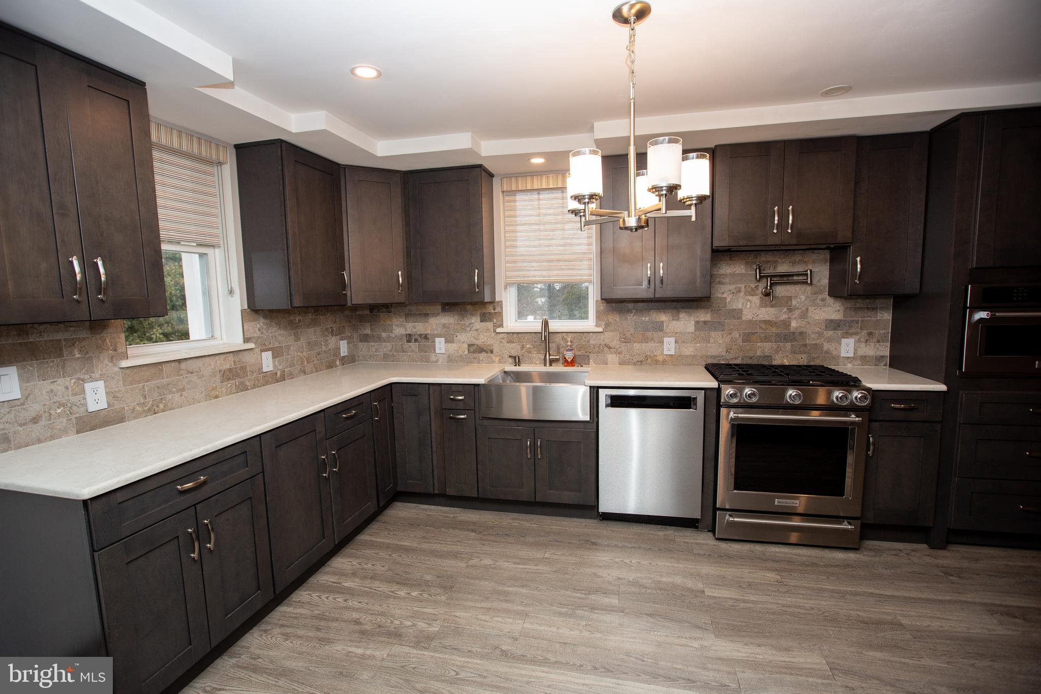 GLENSIDE - Residential