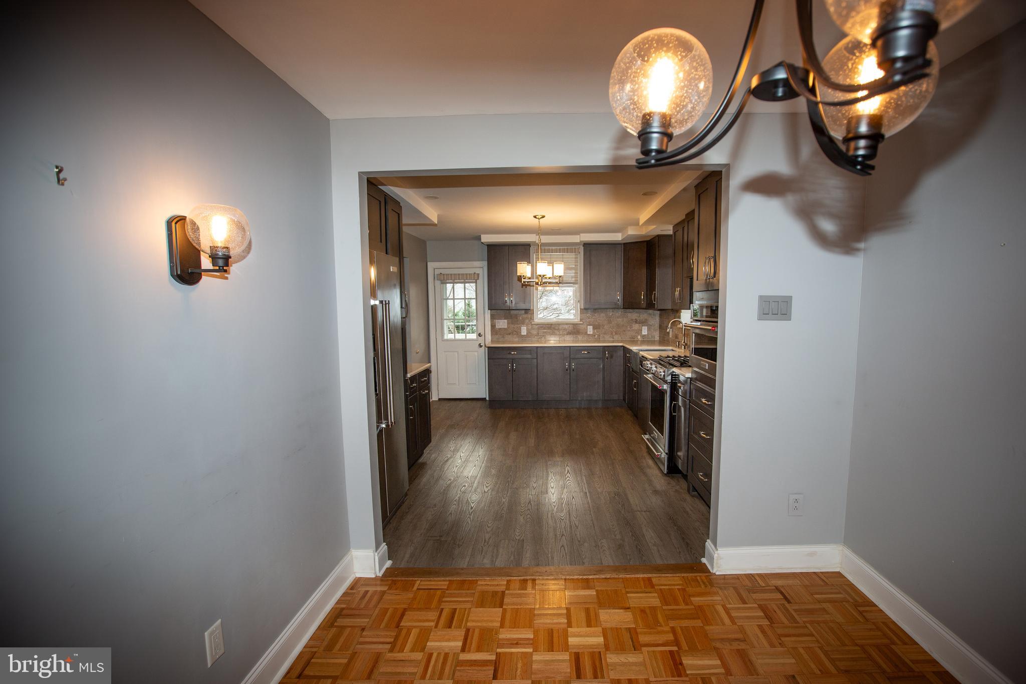 GLENSIDE - Residential