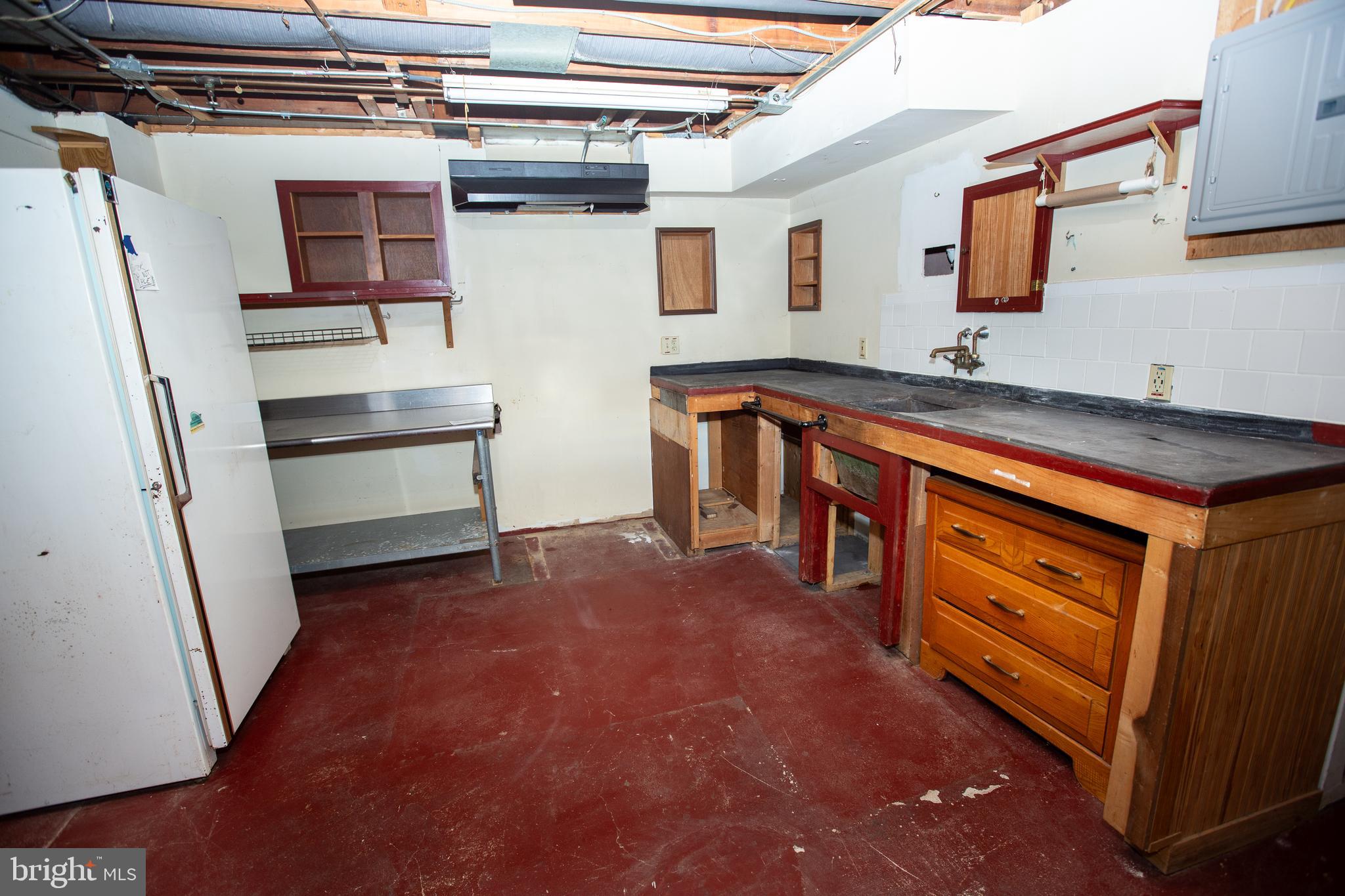 GLENSIDE - Residential